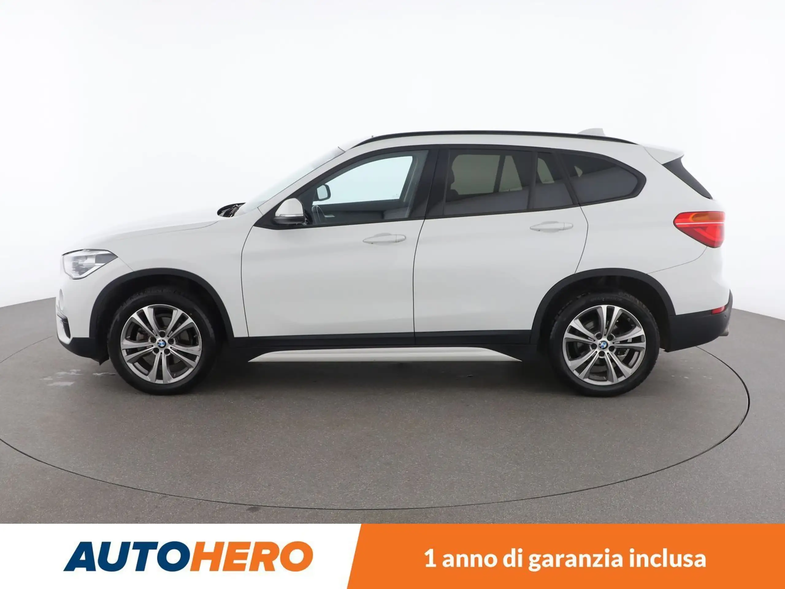 BMW - X1