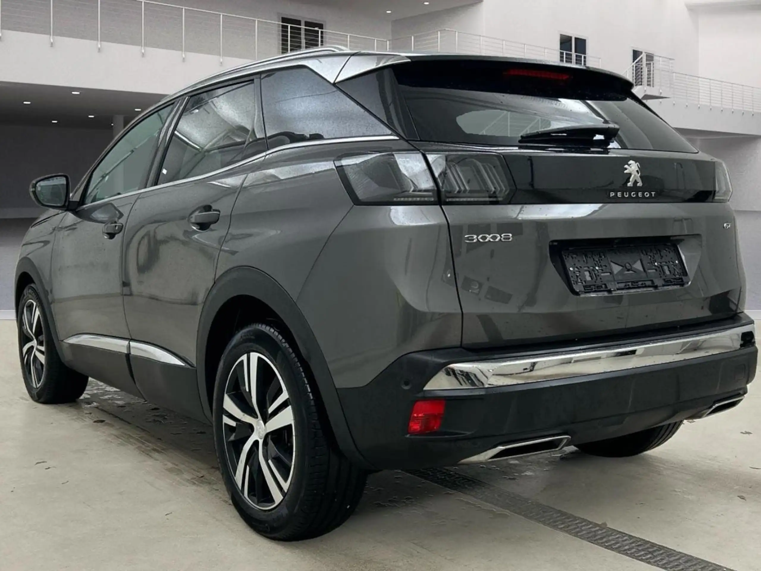 Peugeot - 3008