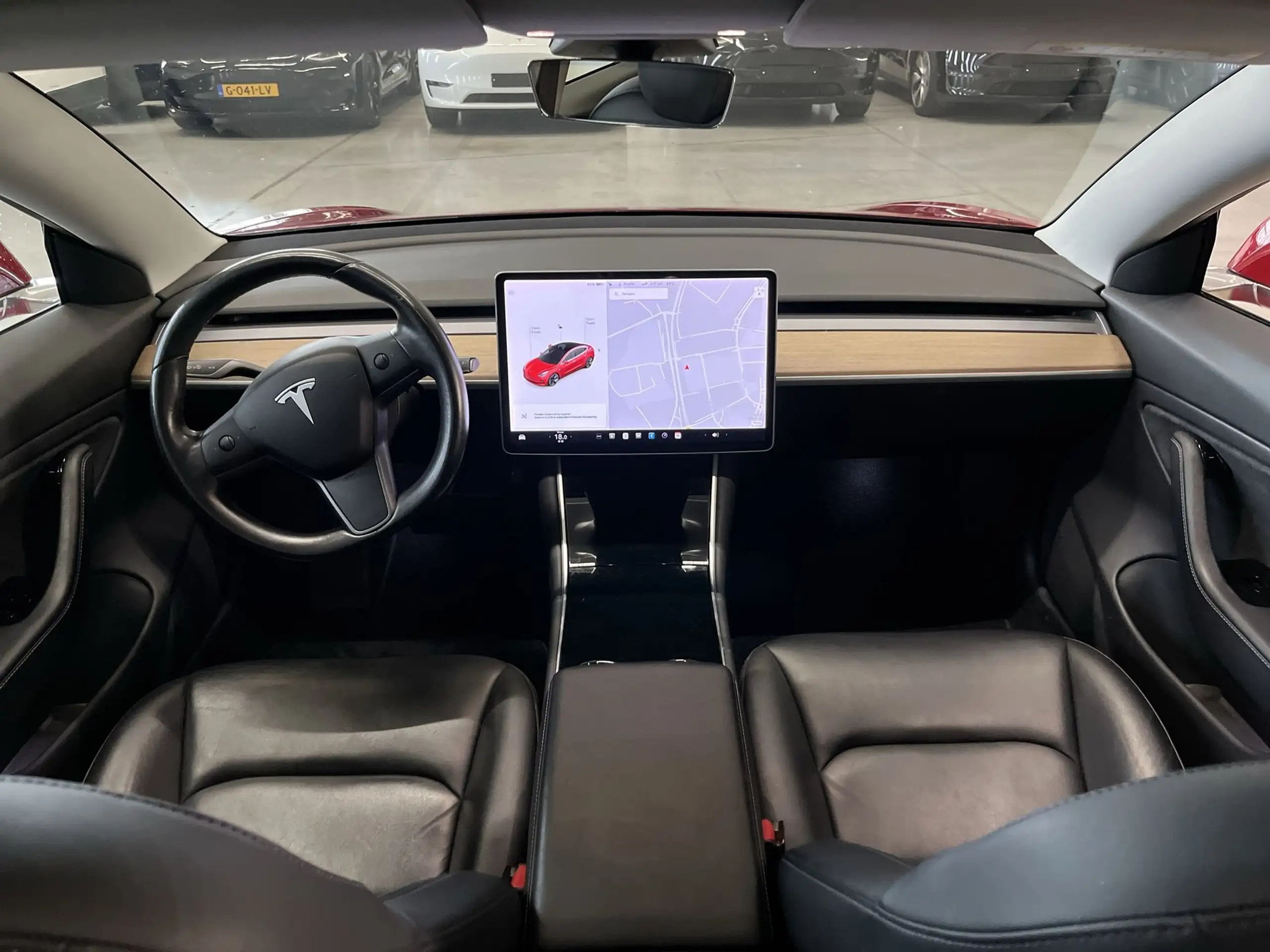 Tesla - Model 3