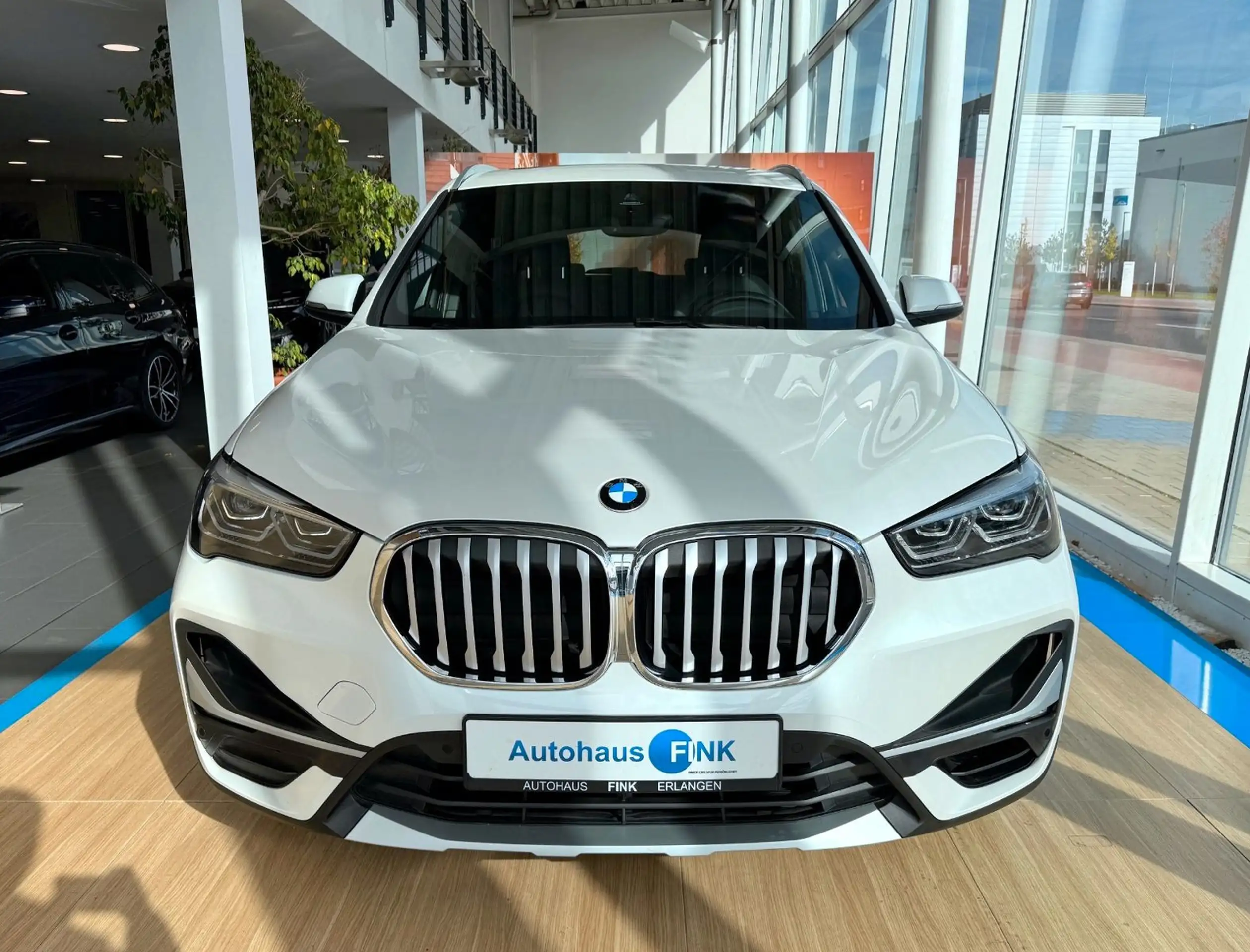 BMW - X1