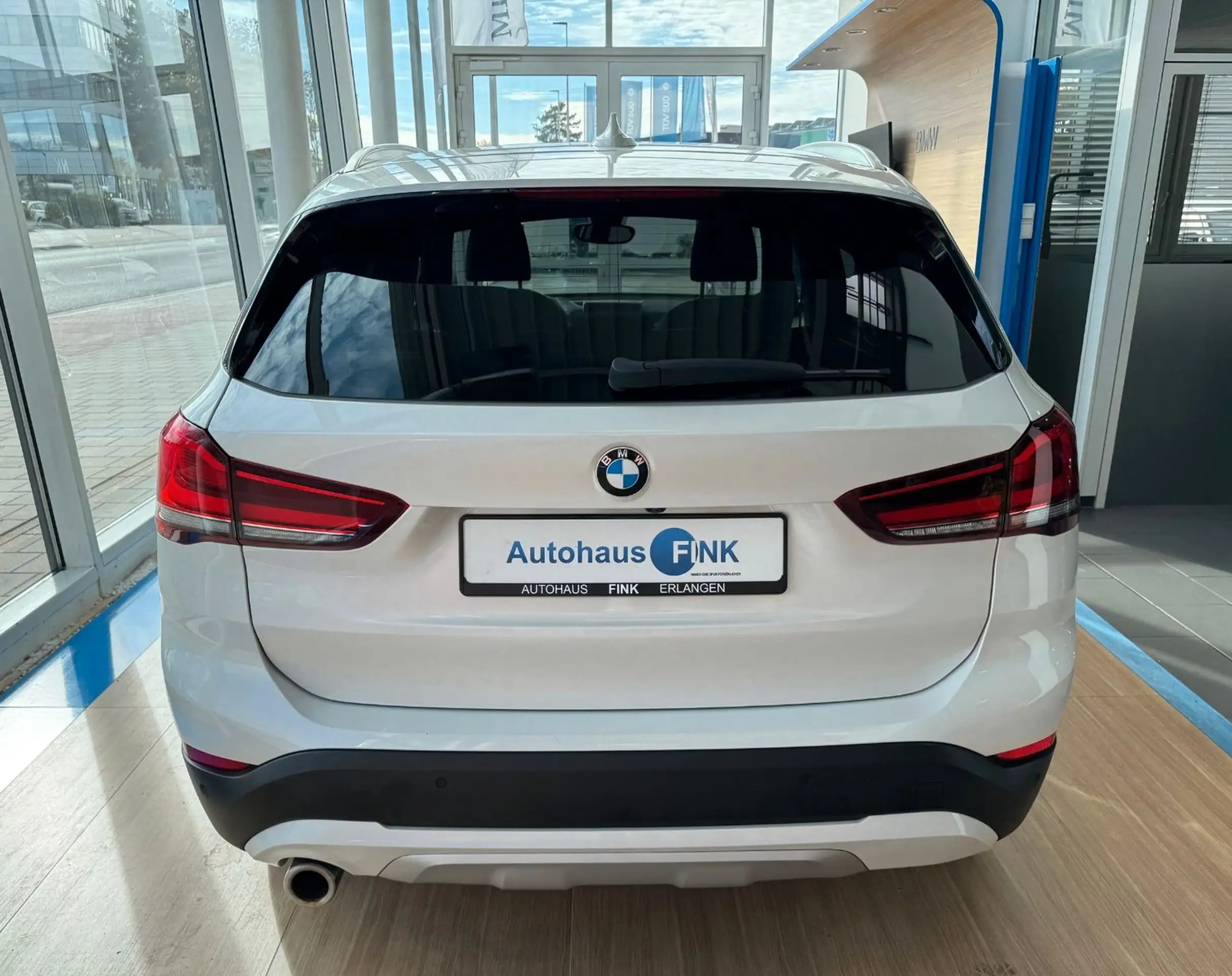 BMW - X1