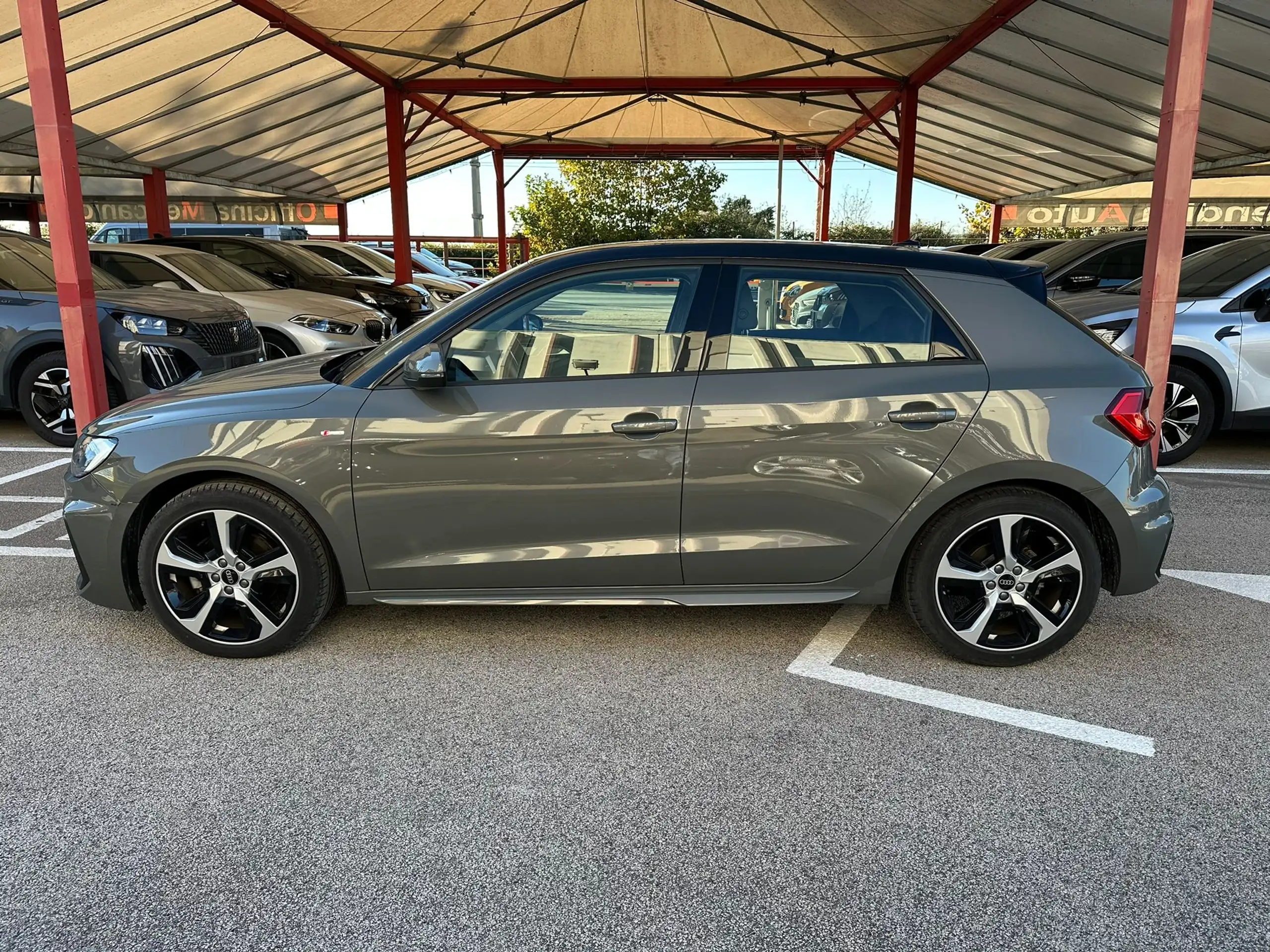 Audi - A1