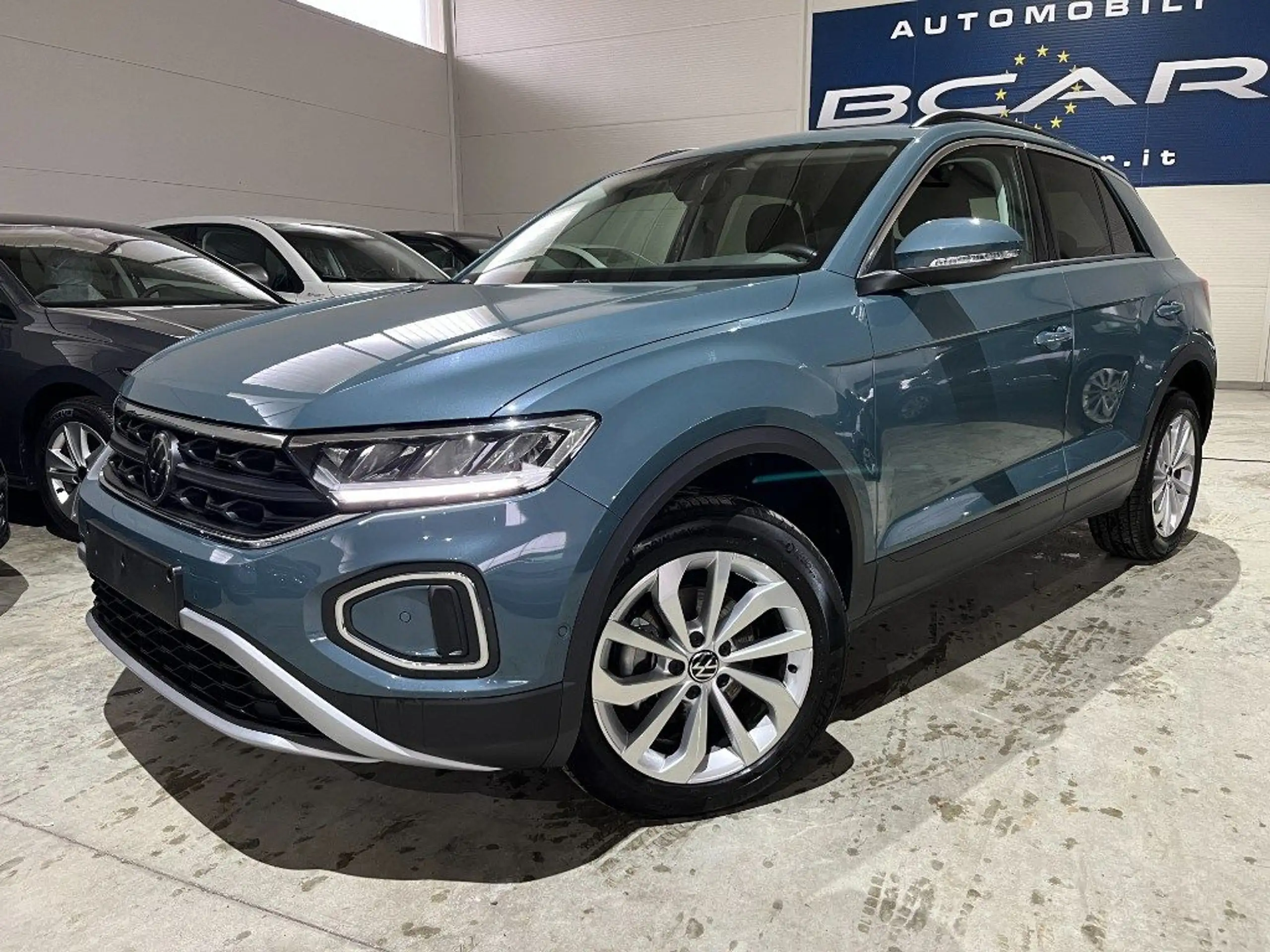 Volkswagen T-Roc 2023