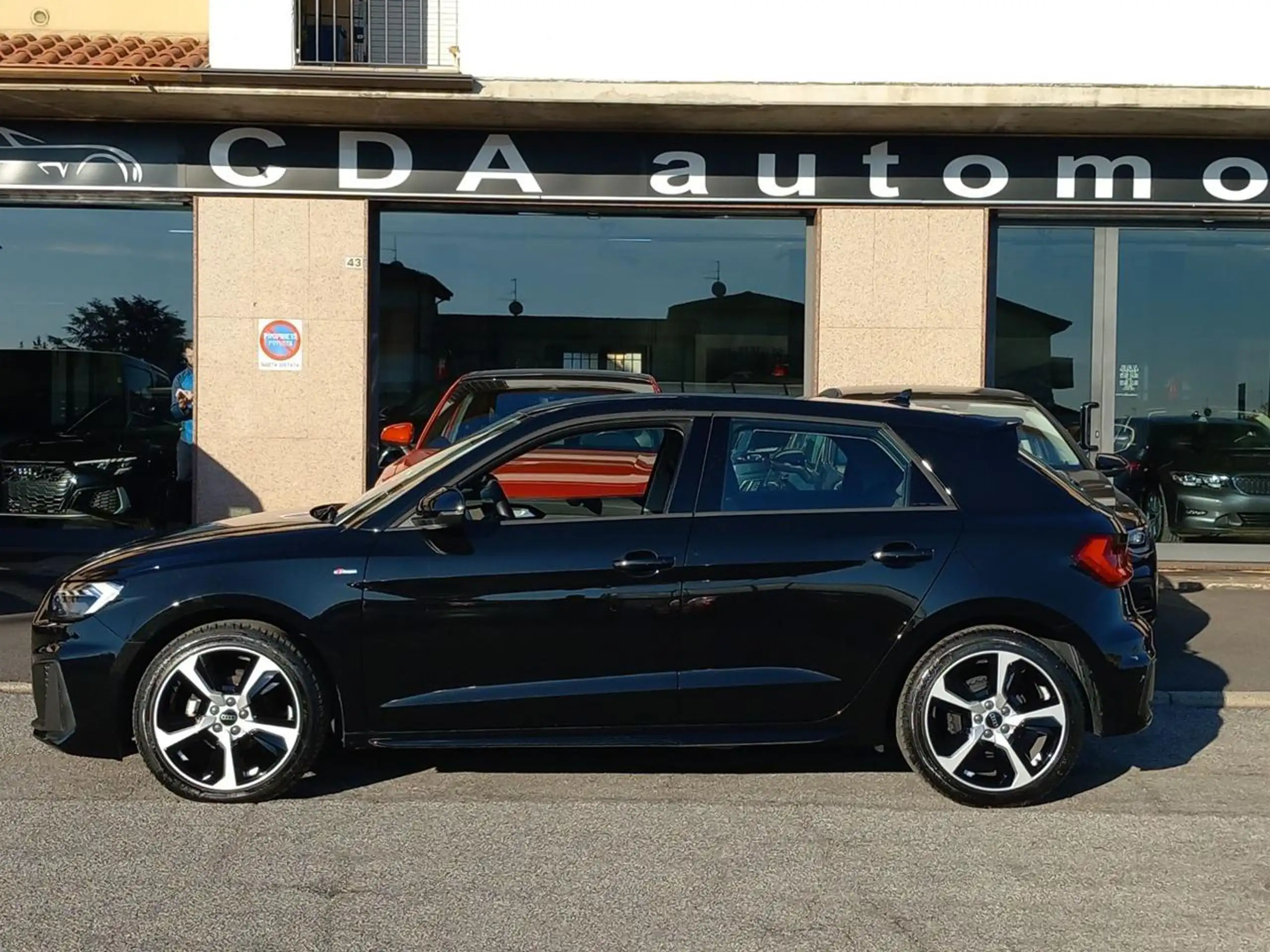 Audi - A1