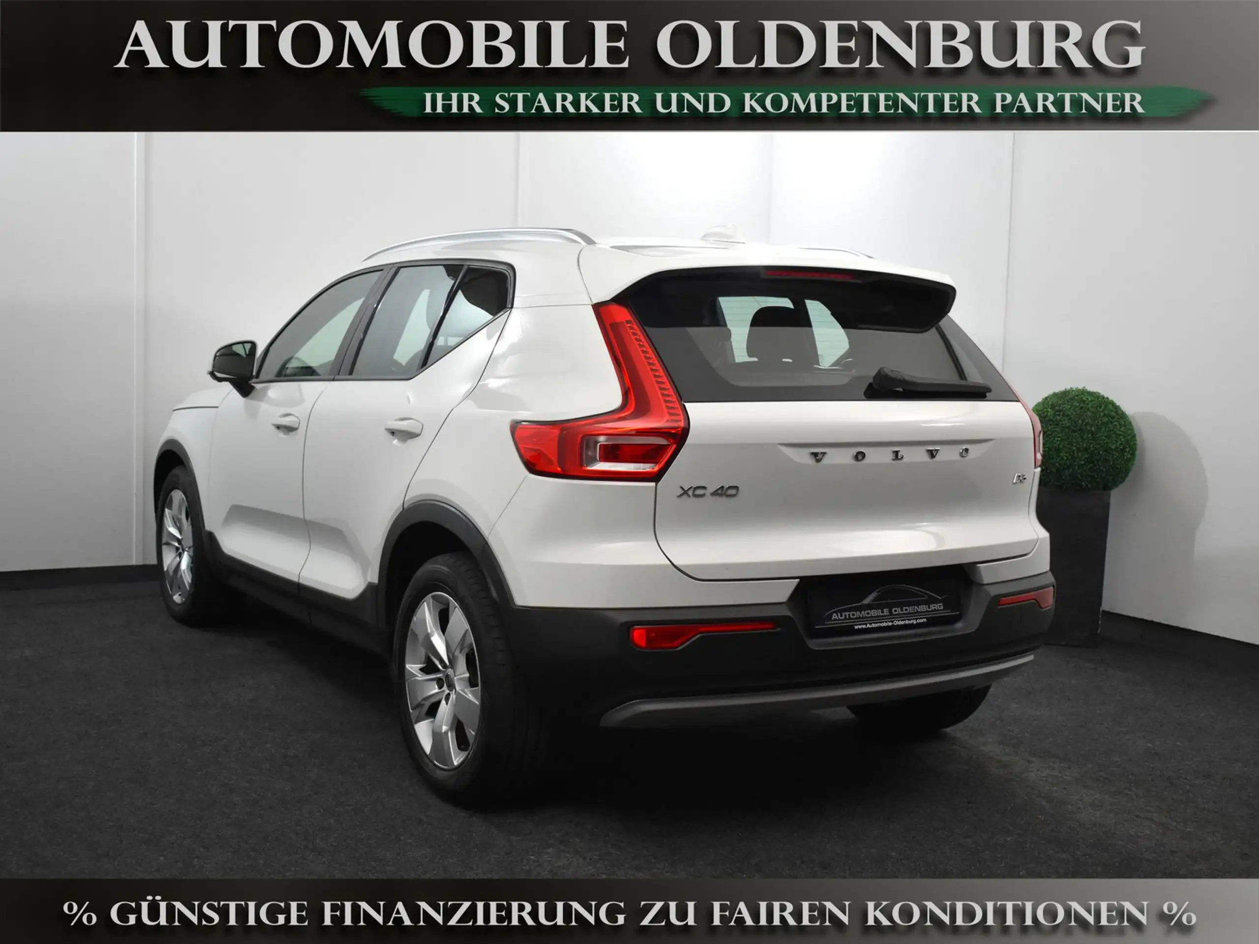 Volvo - XC40