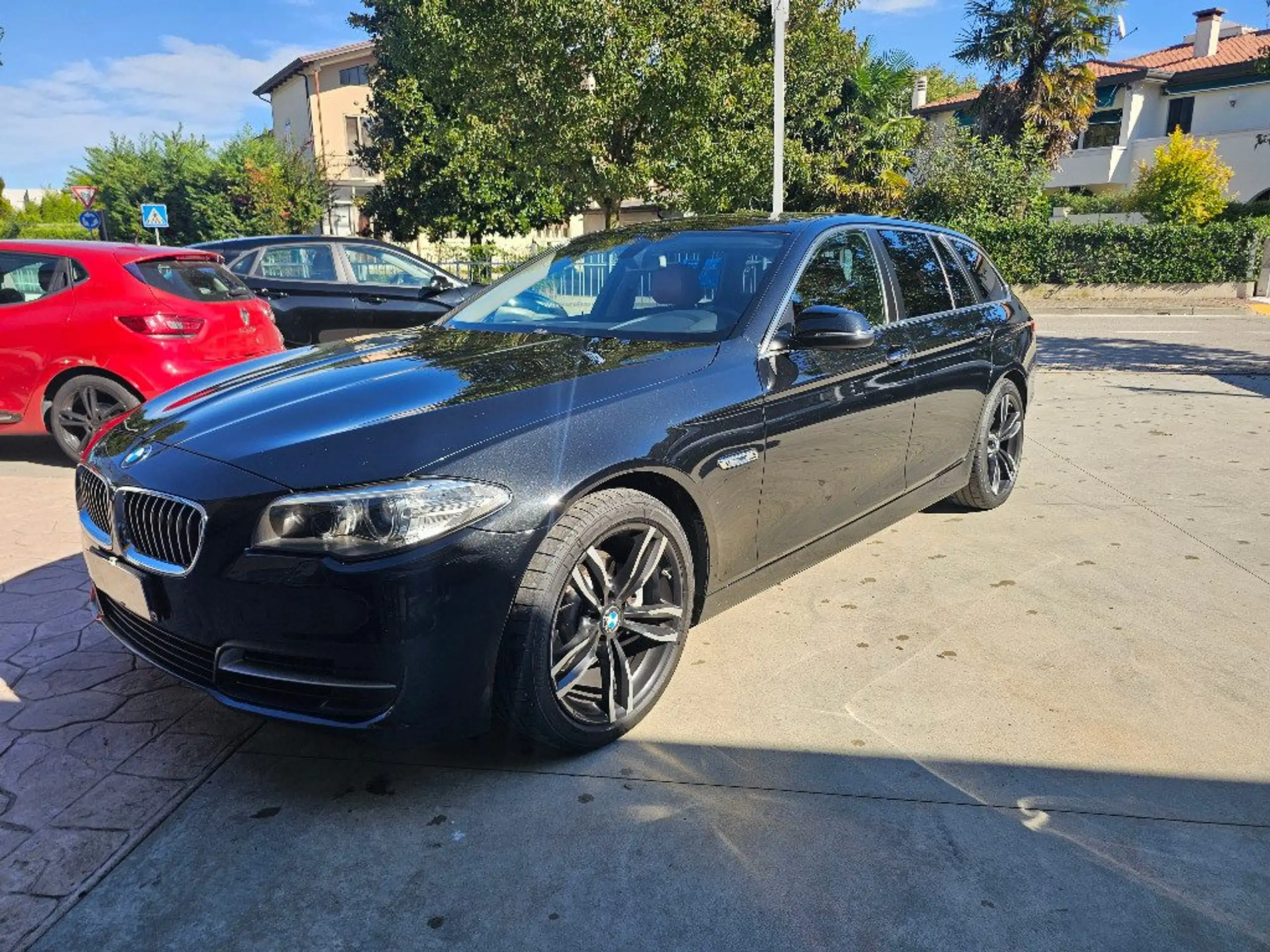 BMW - 520