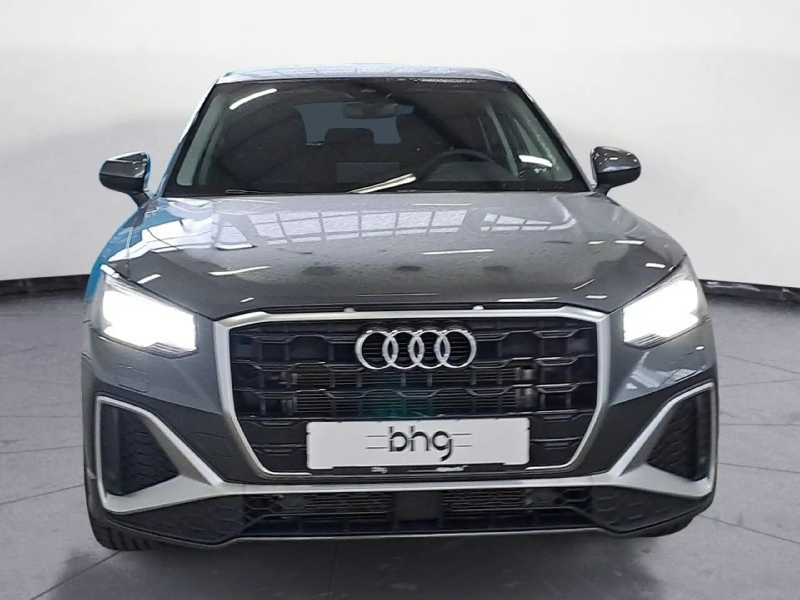 Audi - Q2