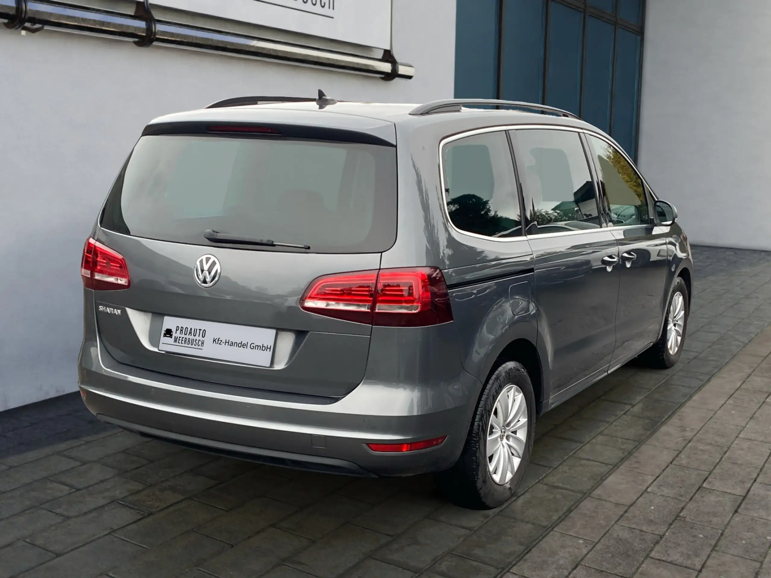 Volkswagen - Sharan