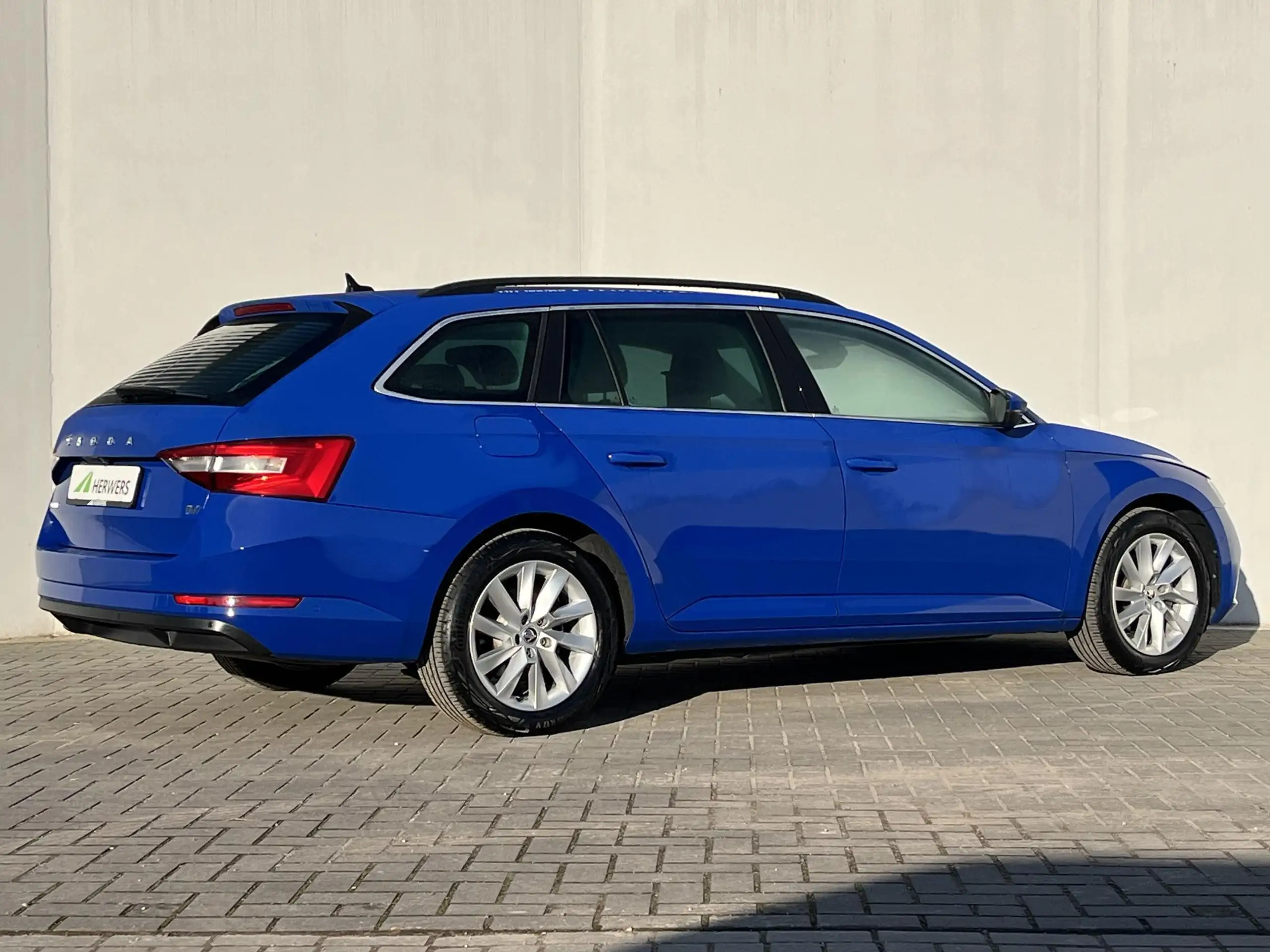 Skoda - Superb