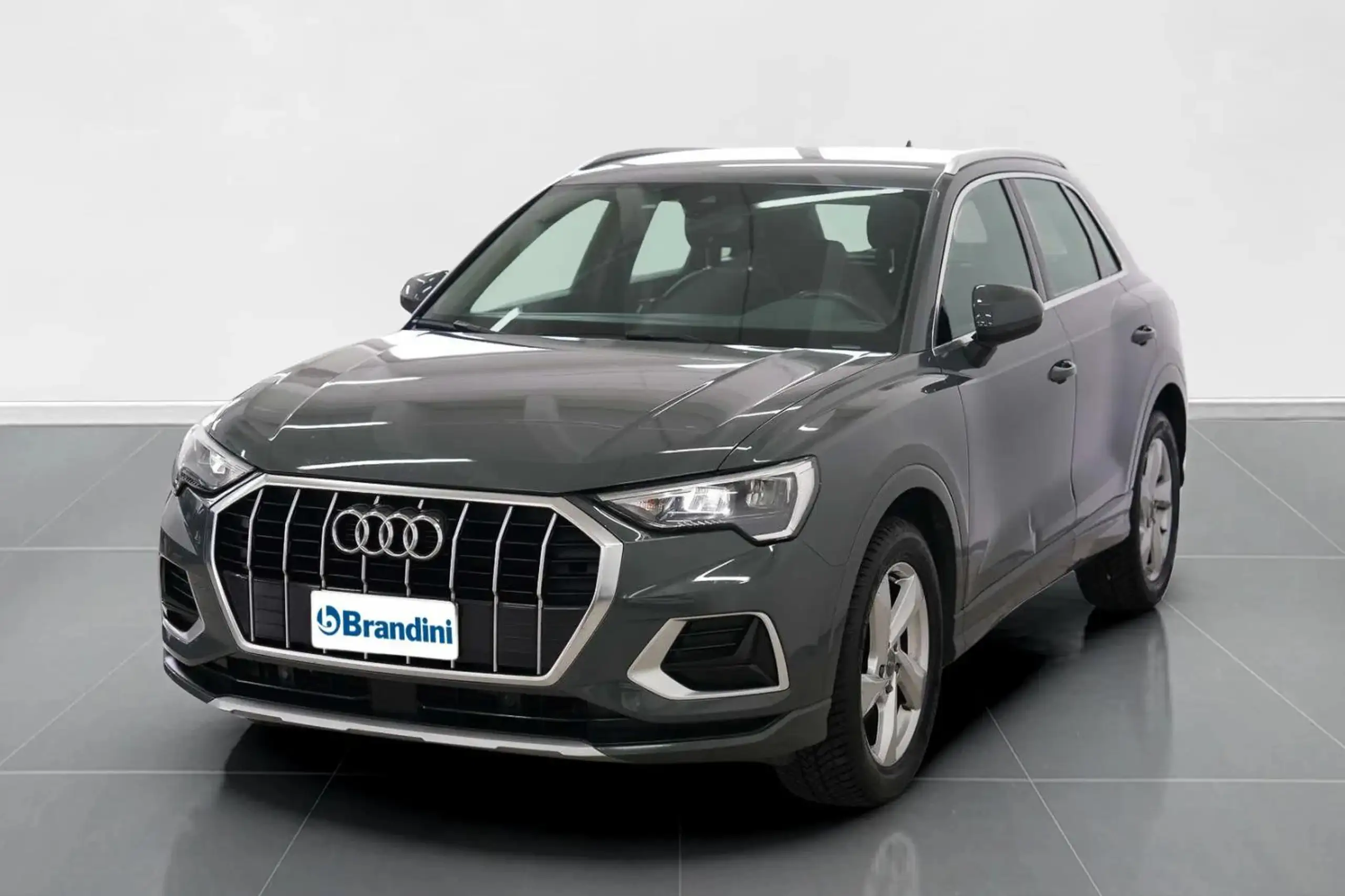 Audi - Q3