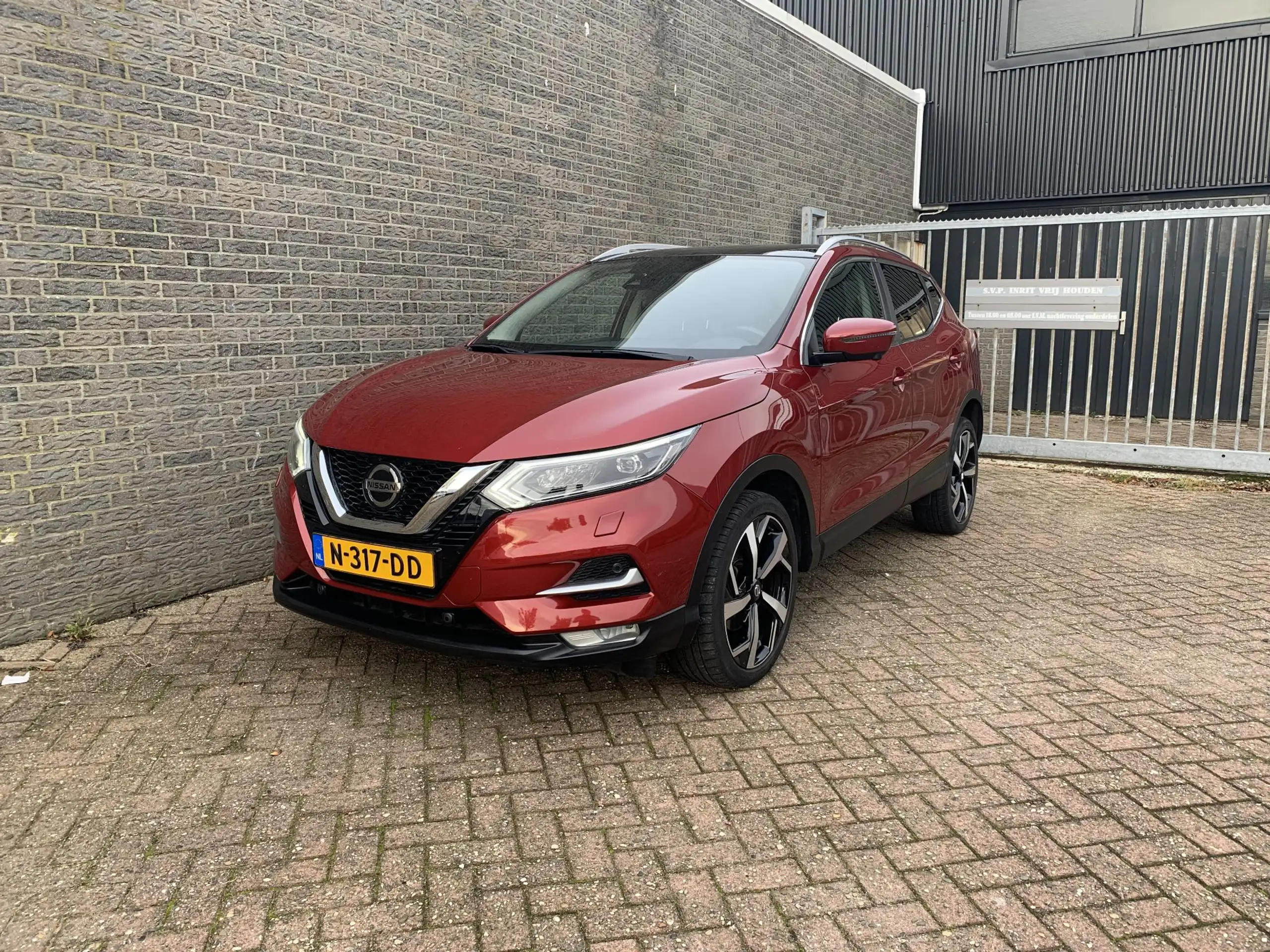 Nissan - Qashqai