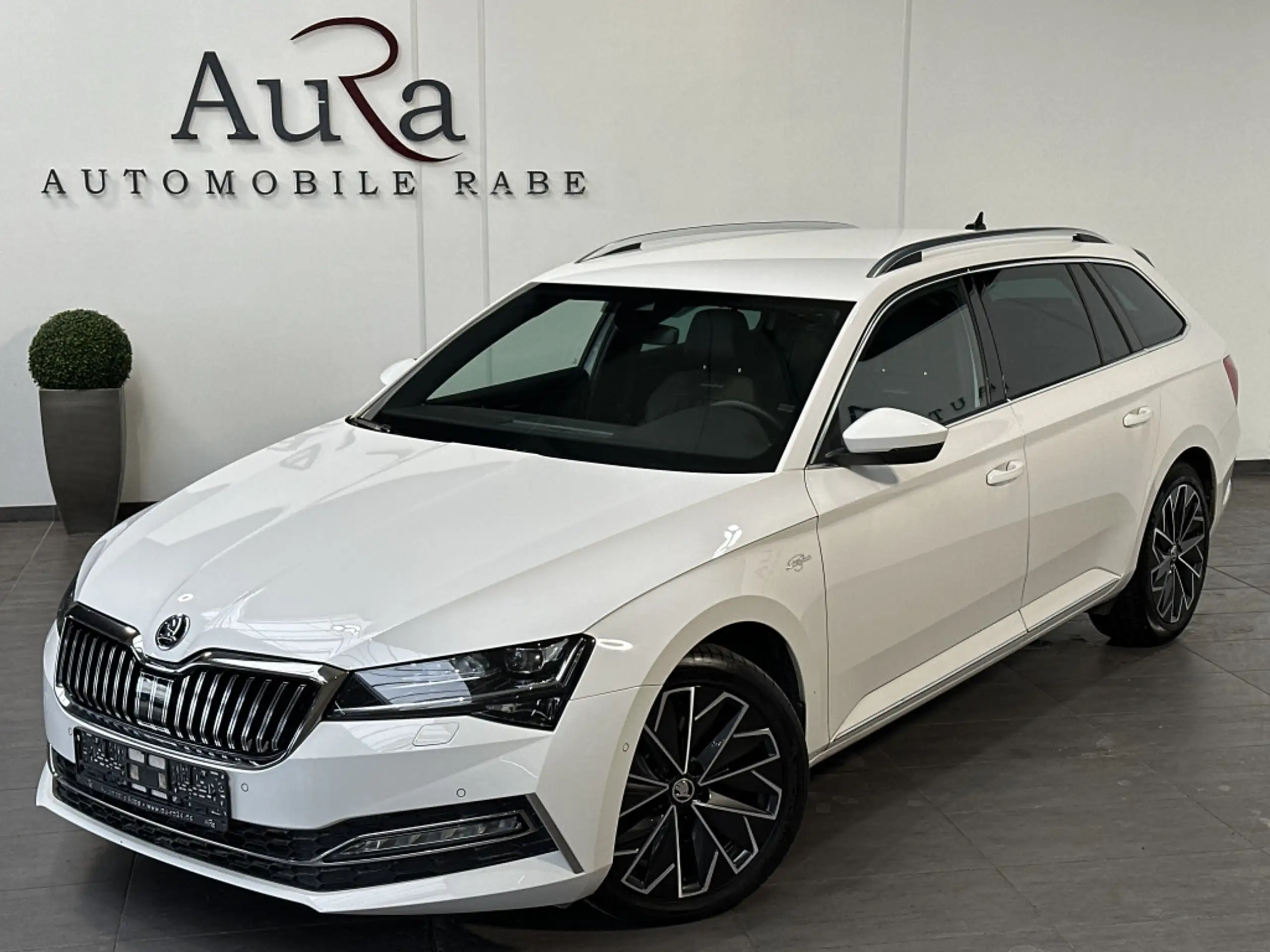 Skoda - Superb