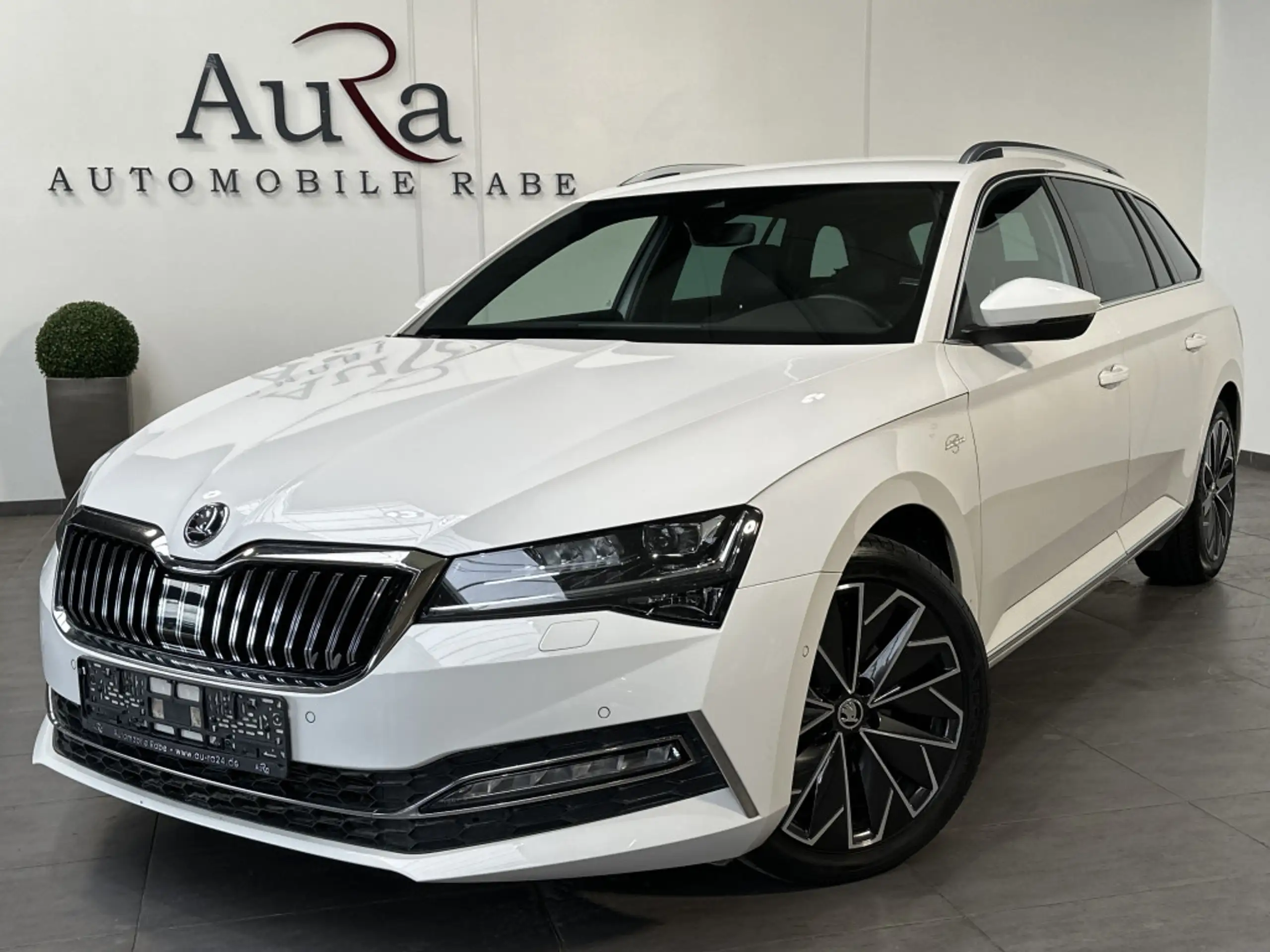 Skoda - Superb