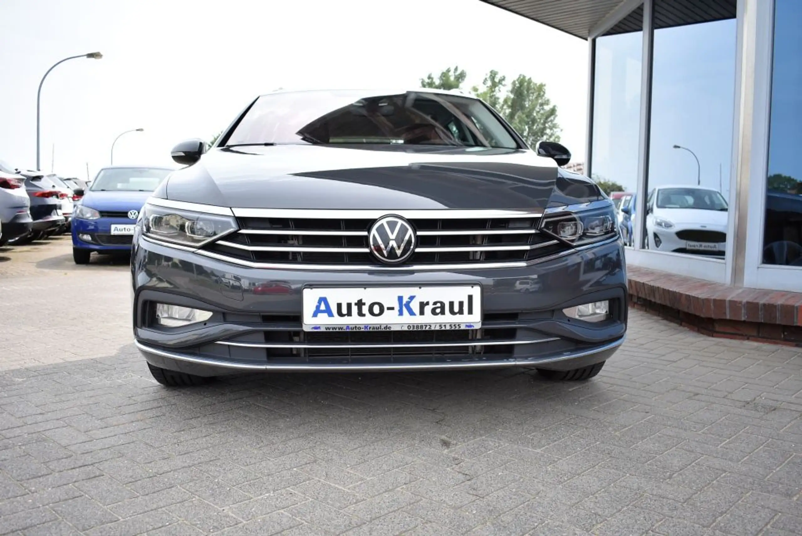 Volkswagen - Passat Variant