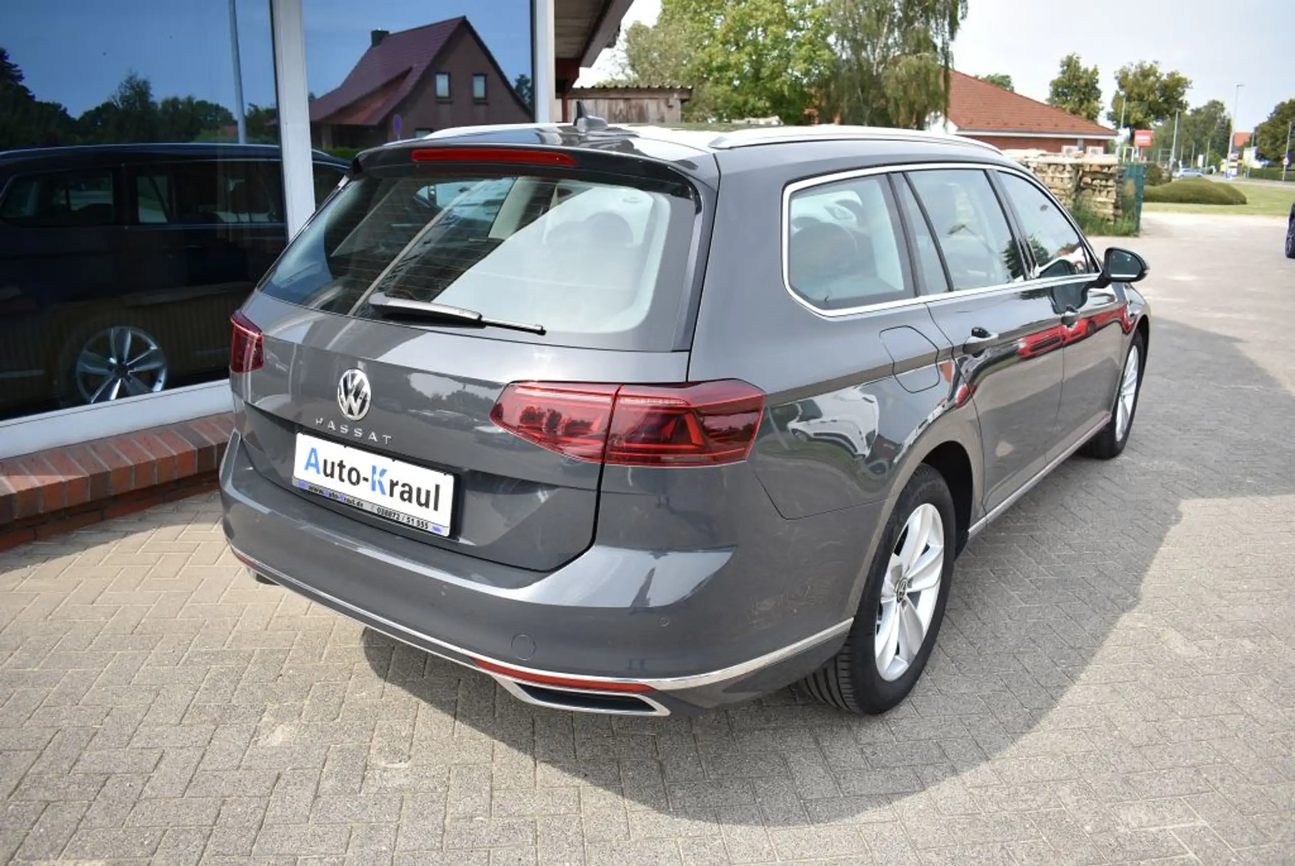 Volkswagen - Passat Variant