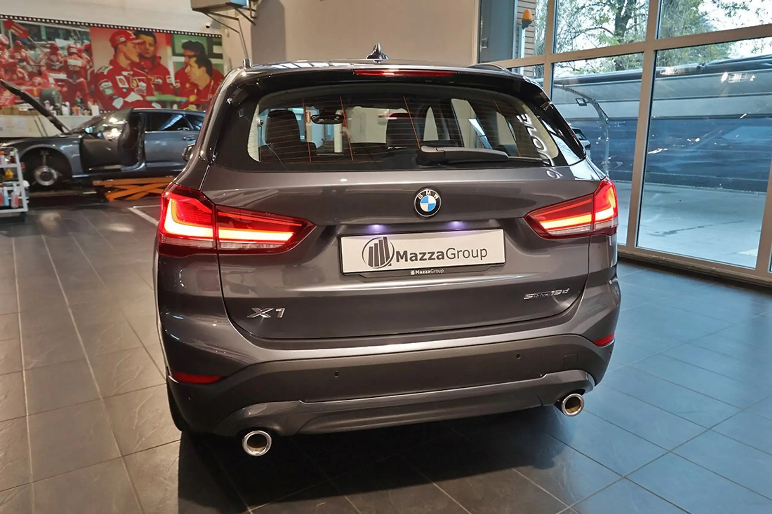 BMW - X1