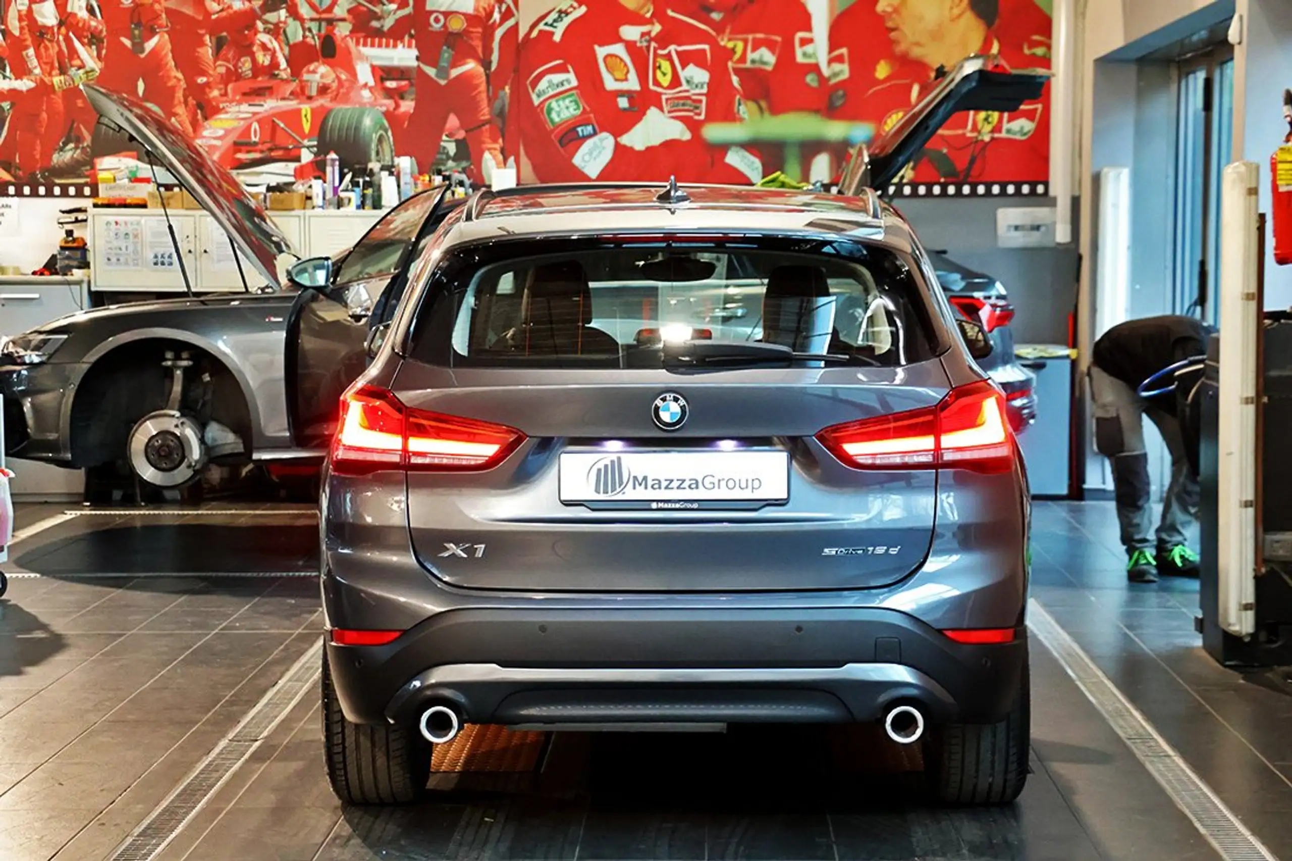 BMW - X1