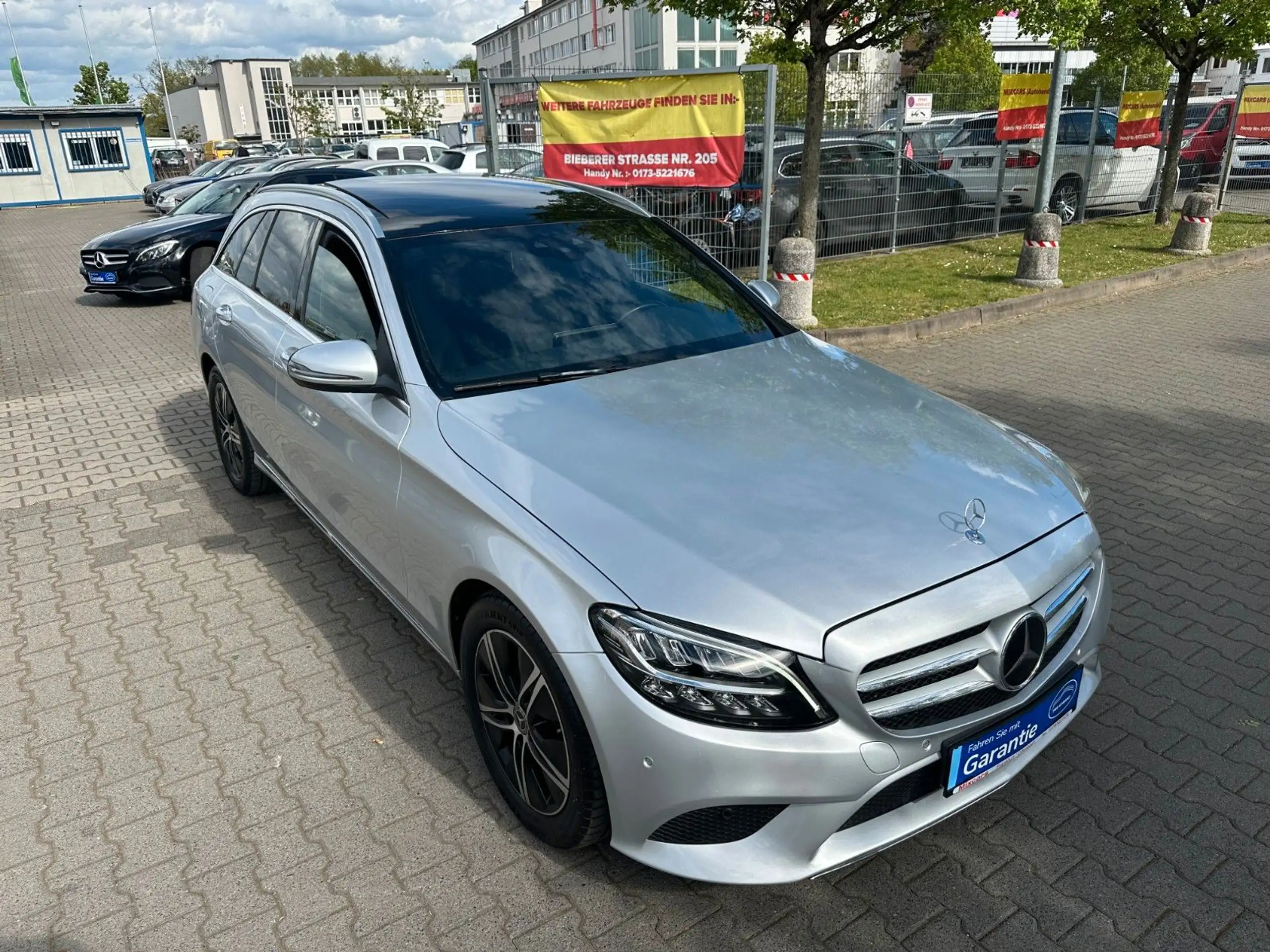 Mercedes-Benz - C 200