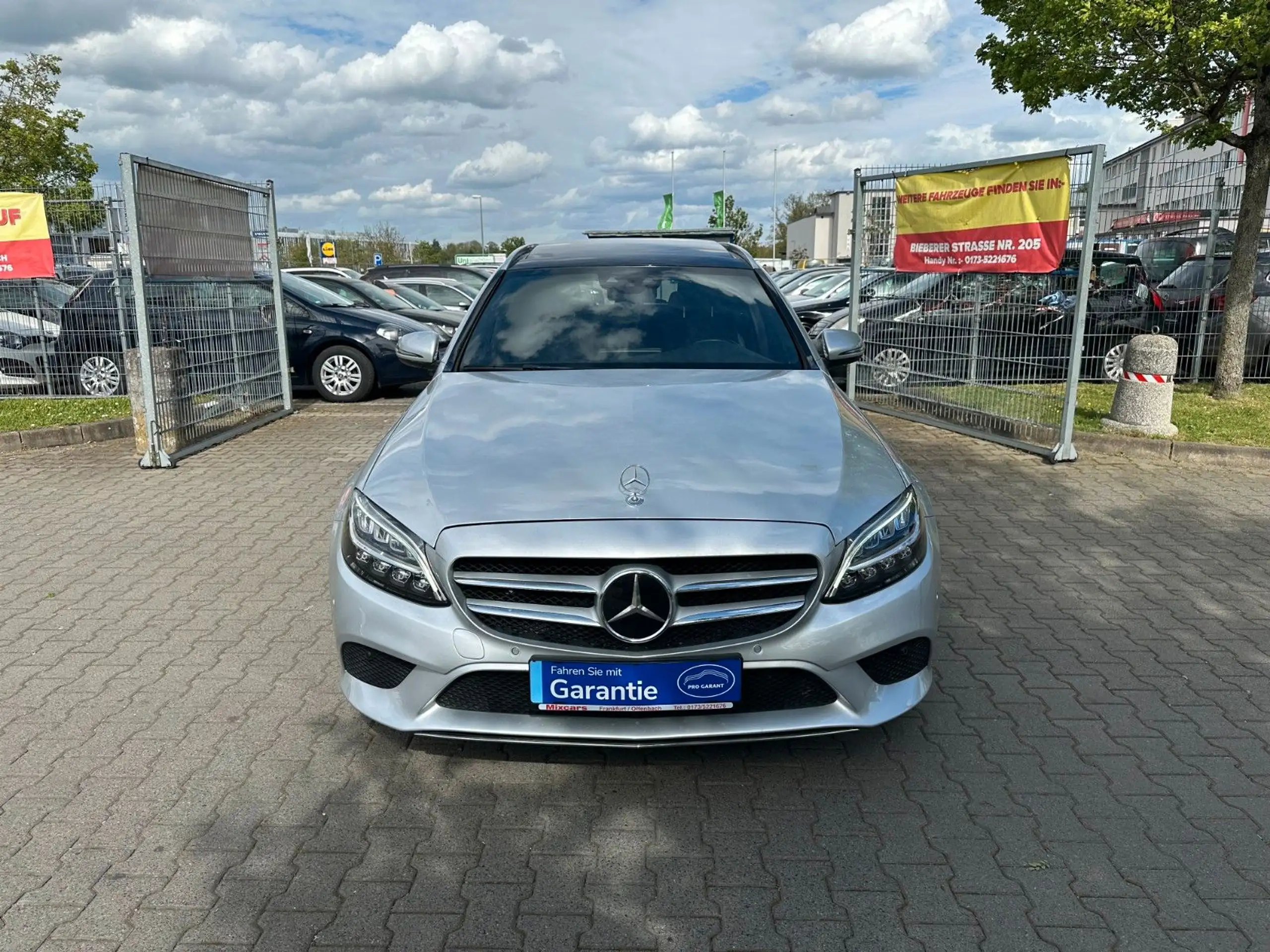 Mercedes-Benz - C 200