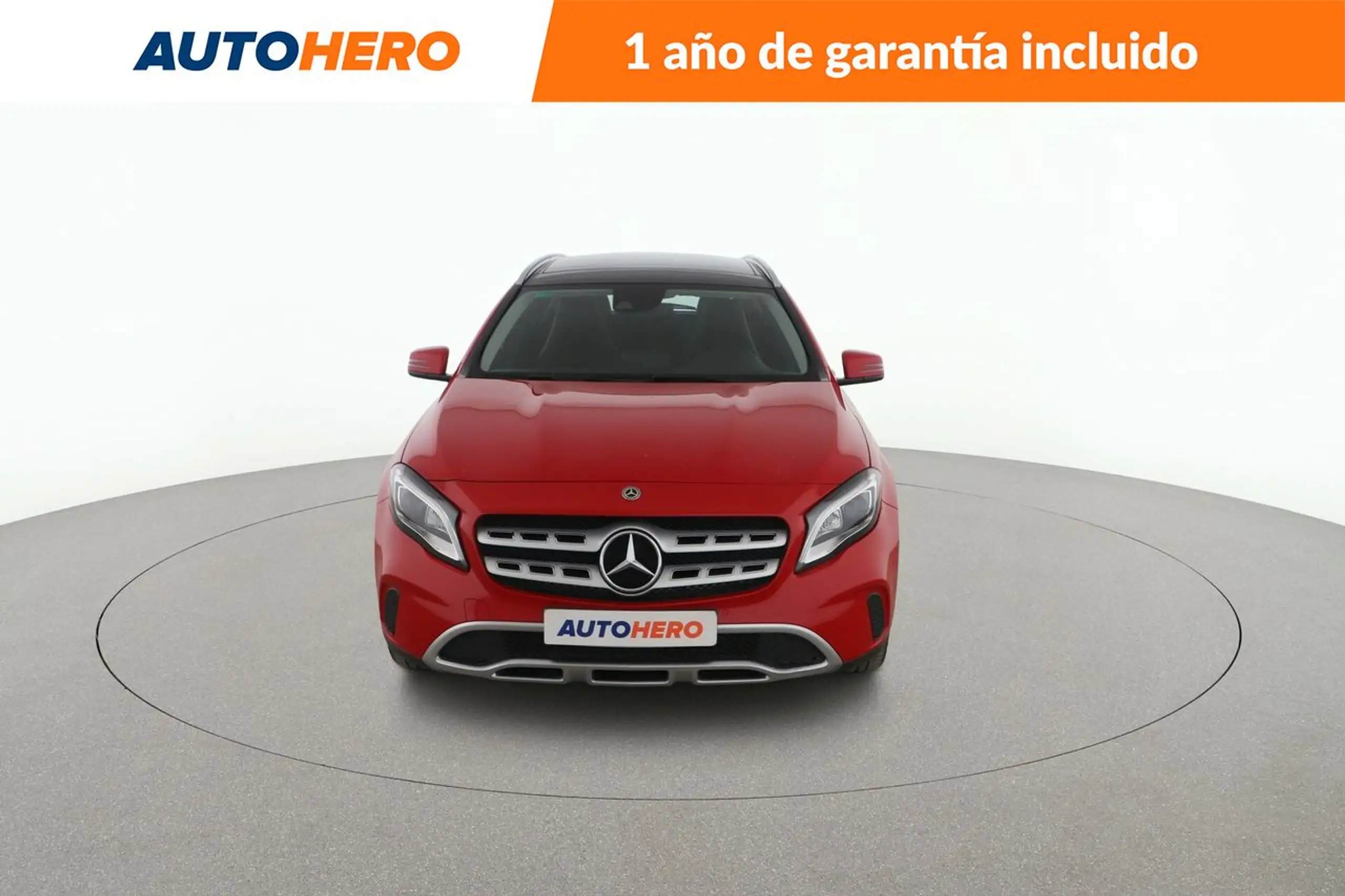 Mercedes-Benz - GLA 200