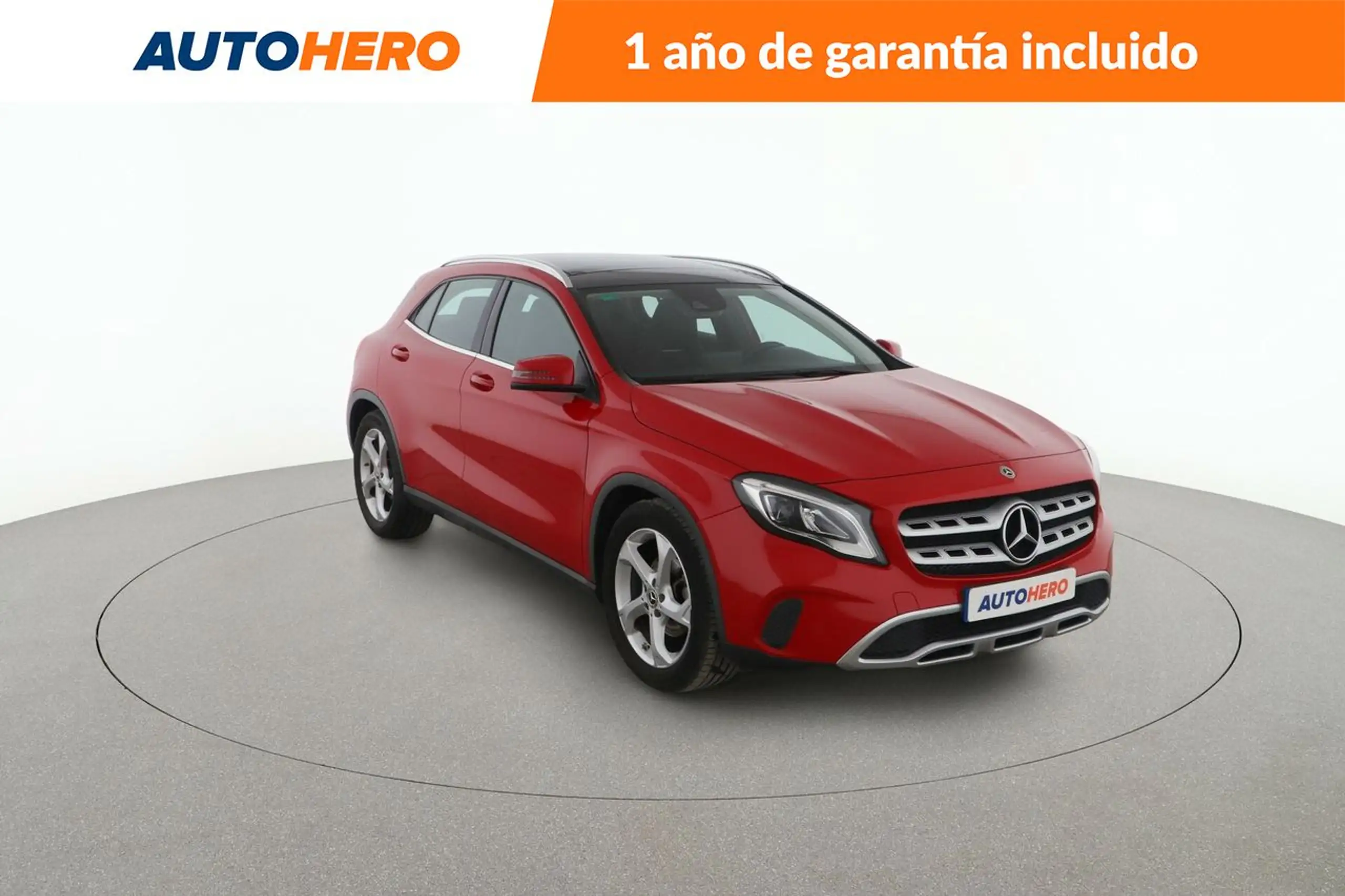 Mercedes-Benz - GLA 200