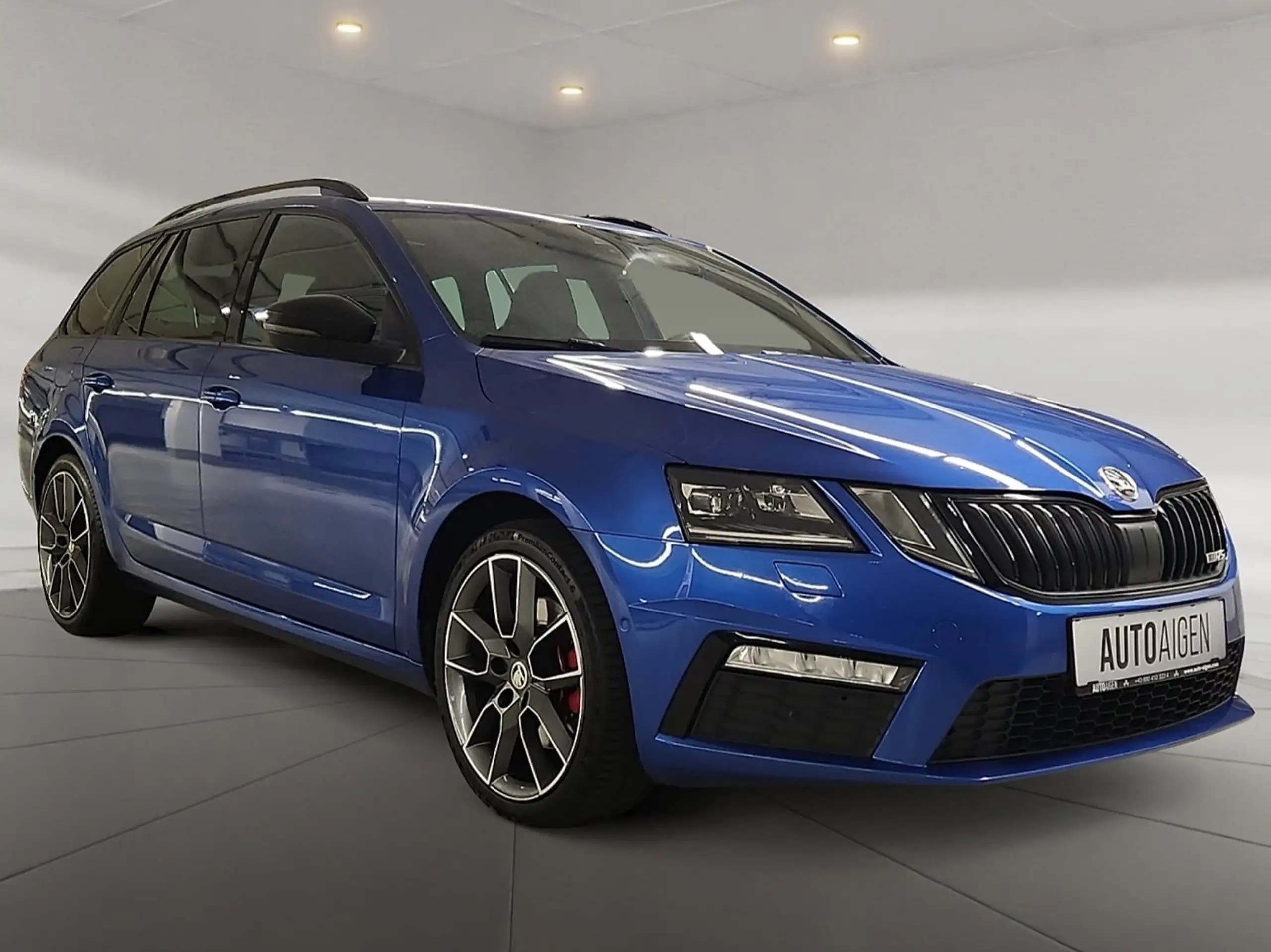 Skoda - Octavia