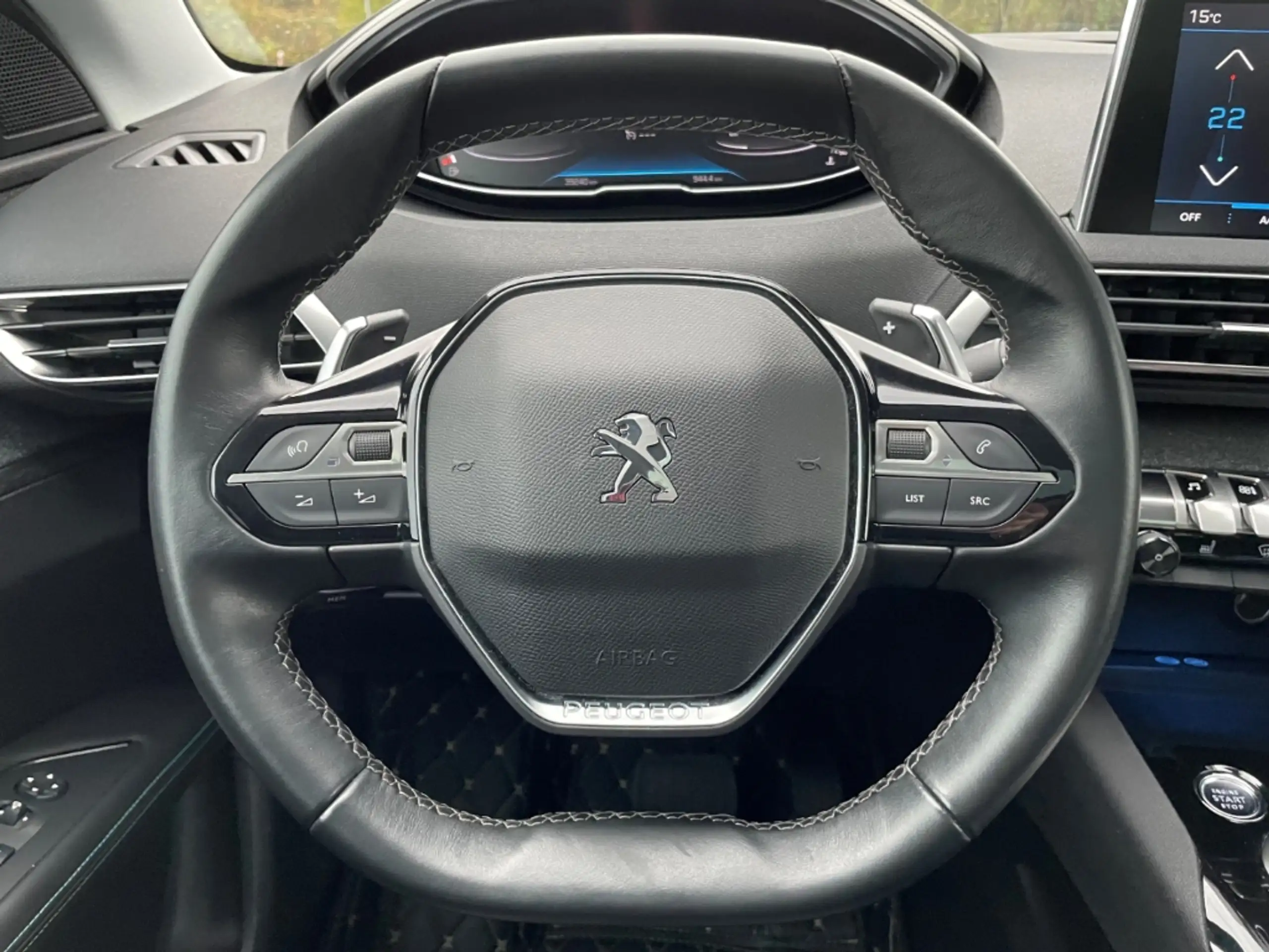 Peugeot - 3008