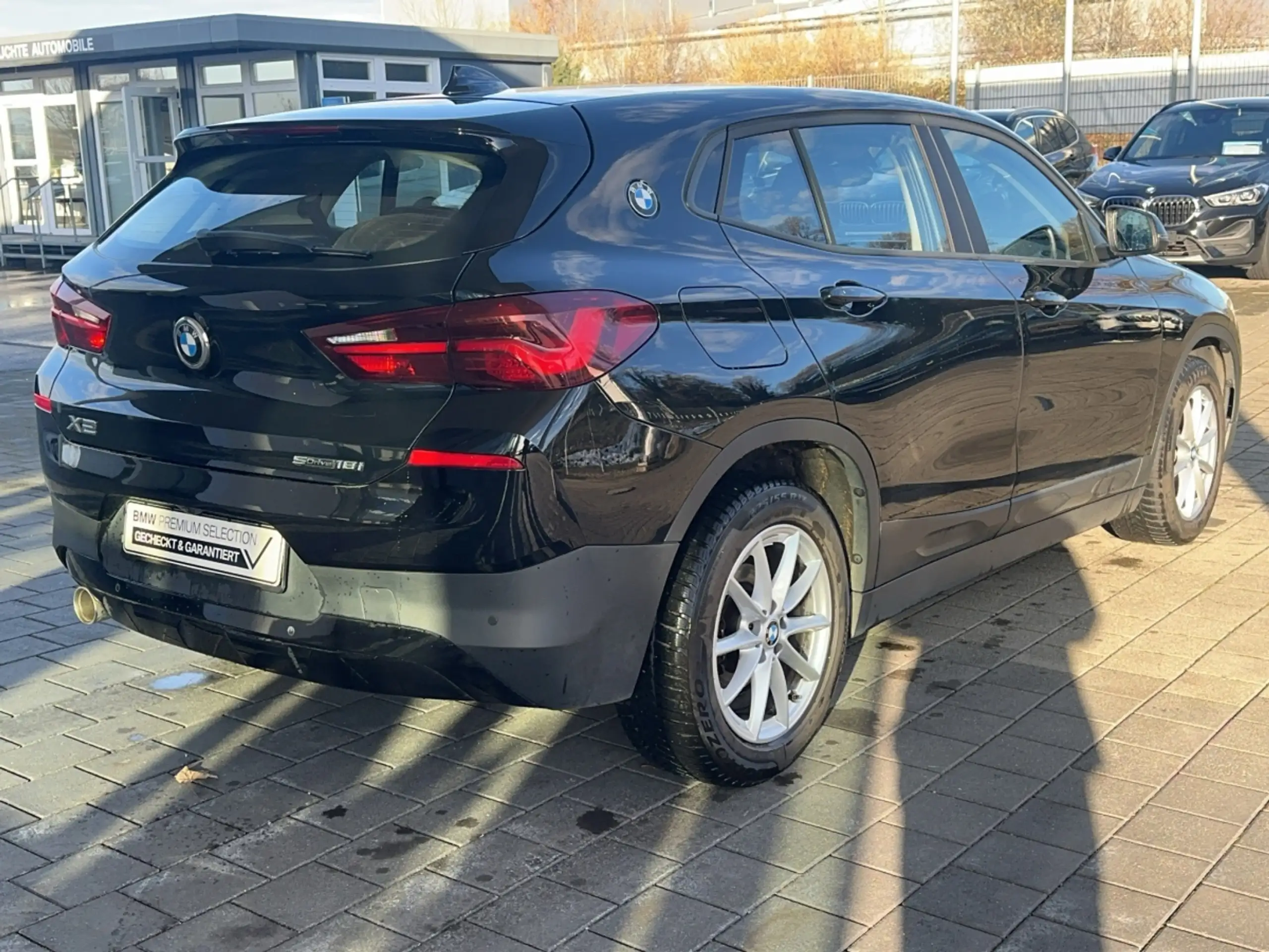 BMW - X2