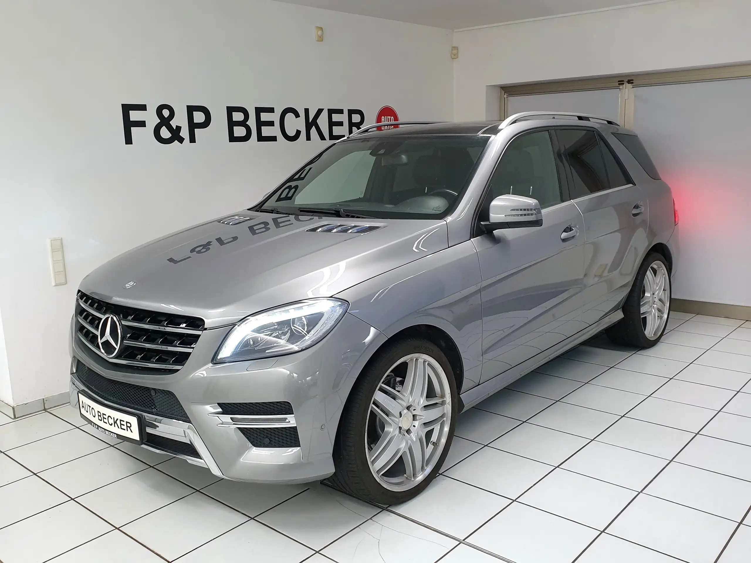 Mercedes-Benz ML 350 2013