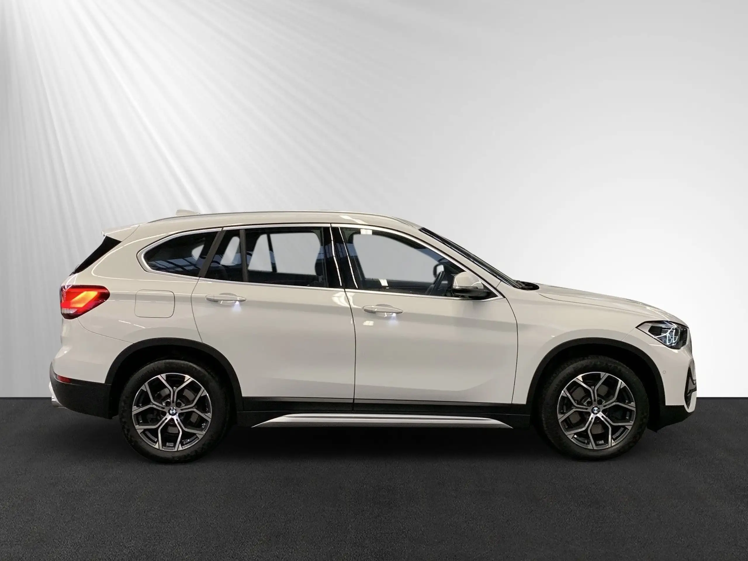 BMW - X1