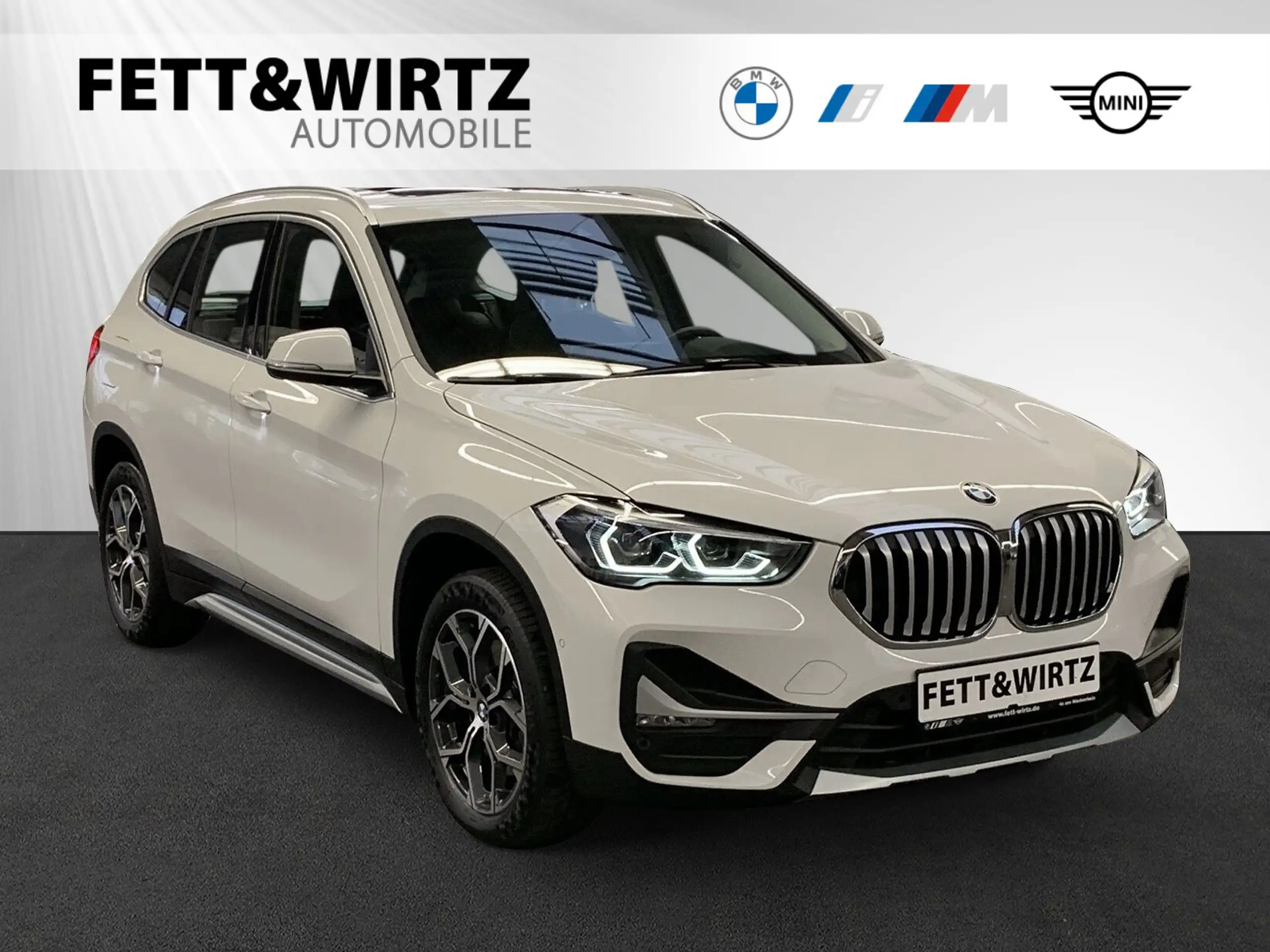 BMW - X1