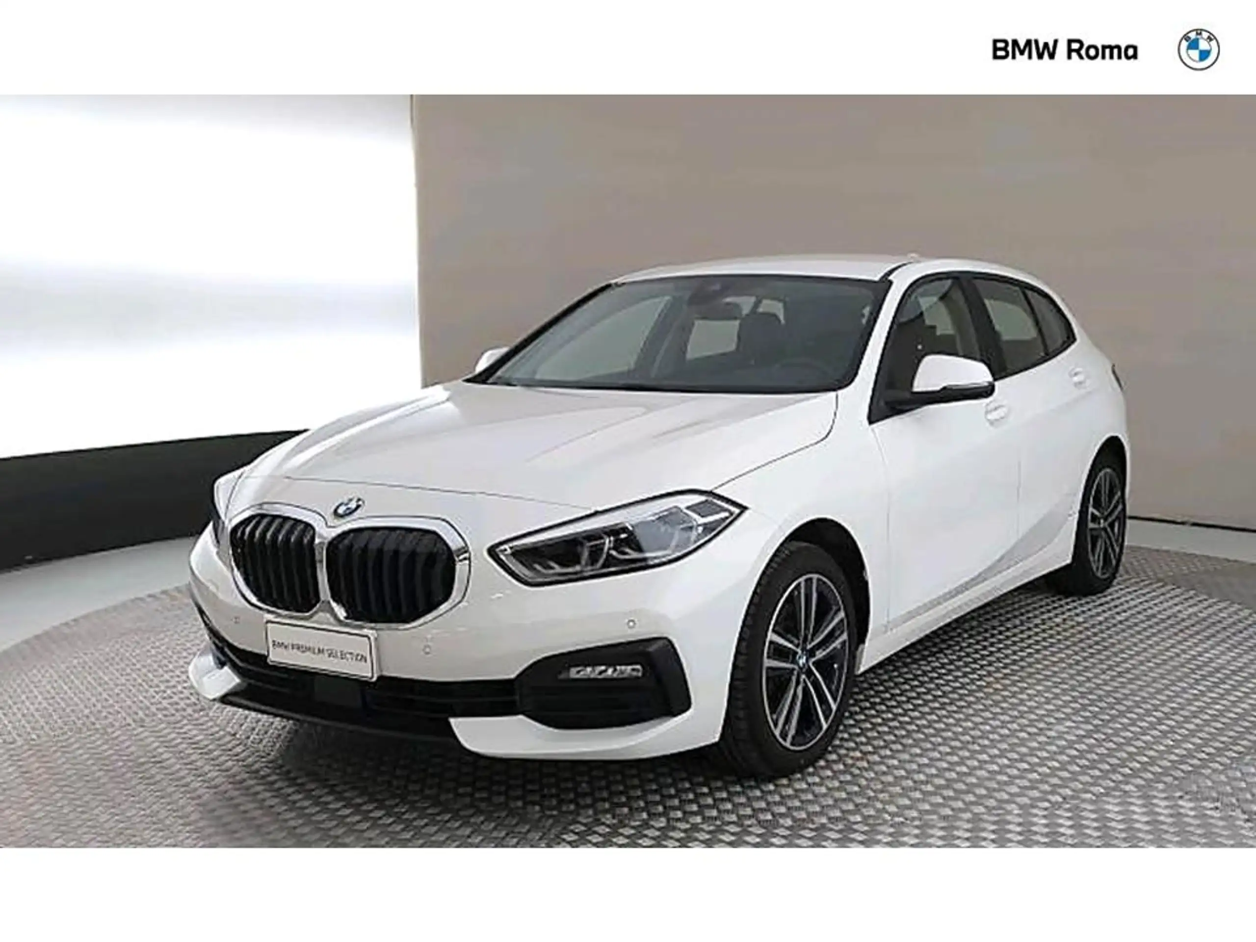 BMW 118 2021