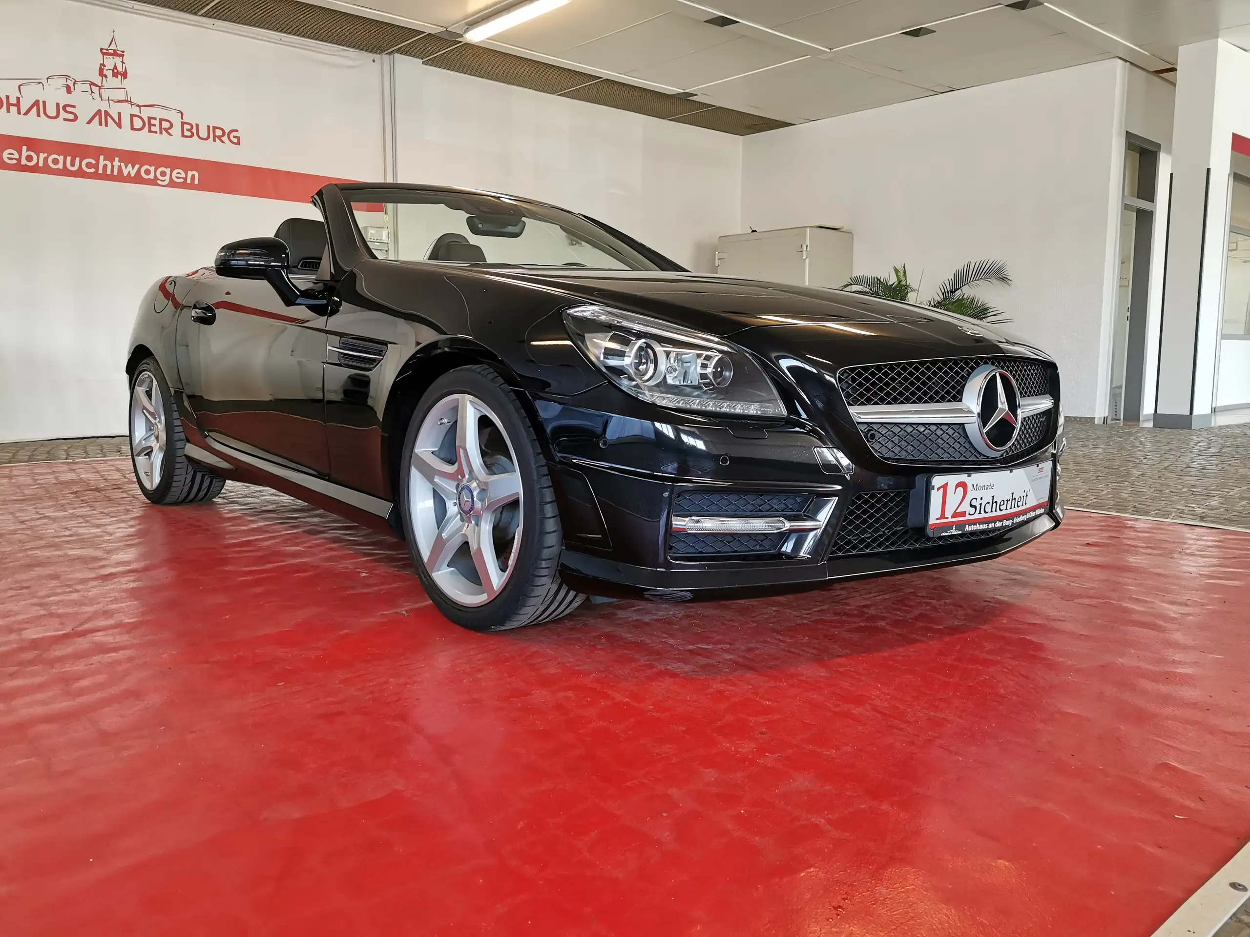 Mercedes-Benz - SLK 200