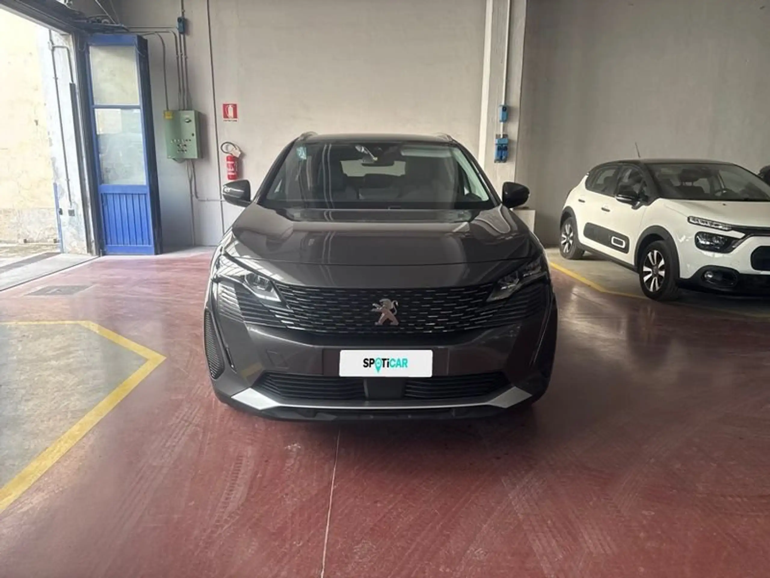 Peugeot - 3008