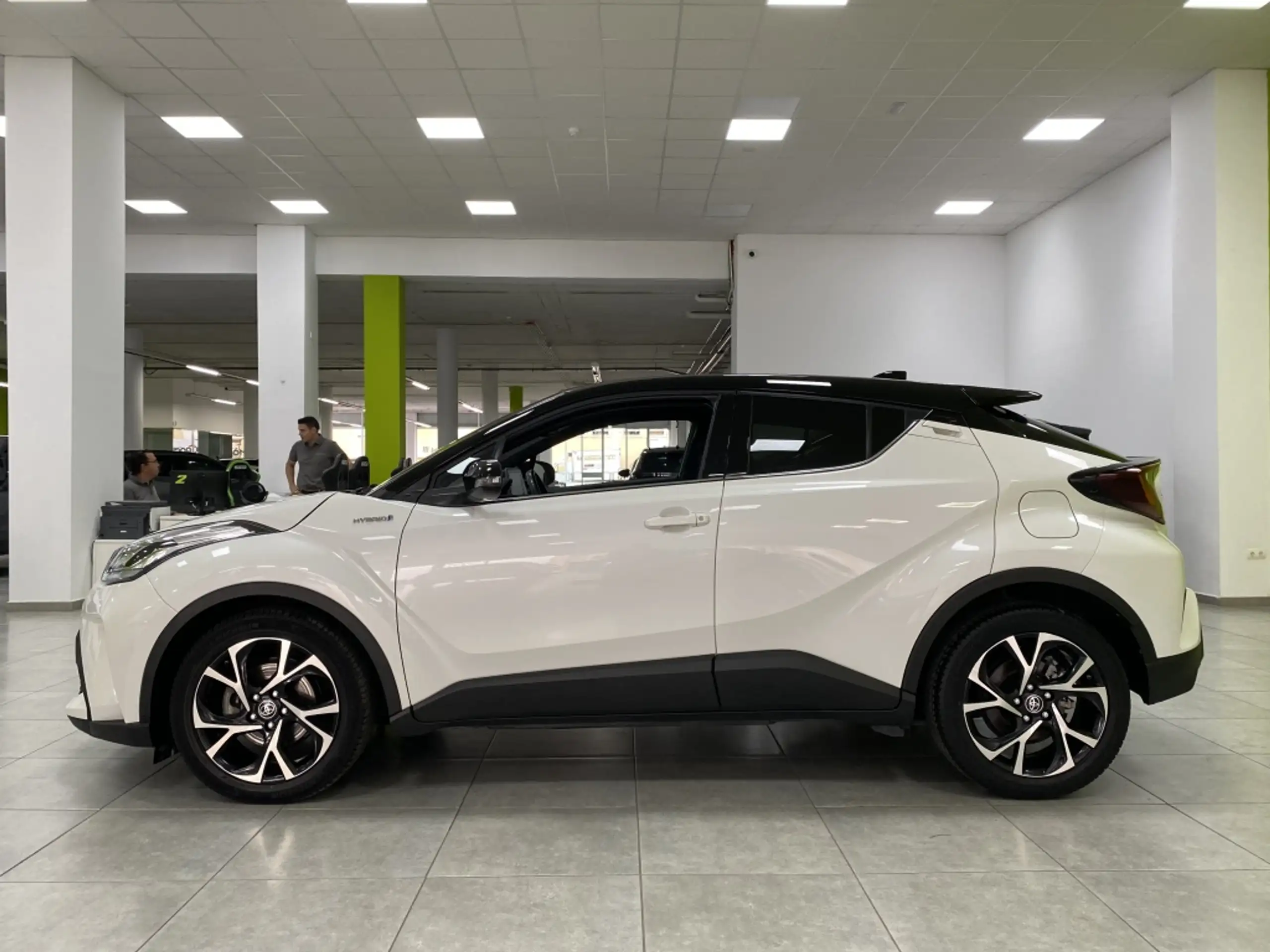 Toyota - C-HR