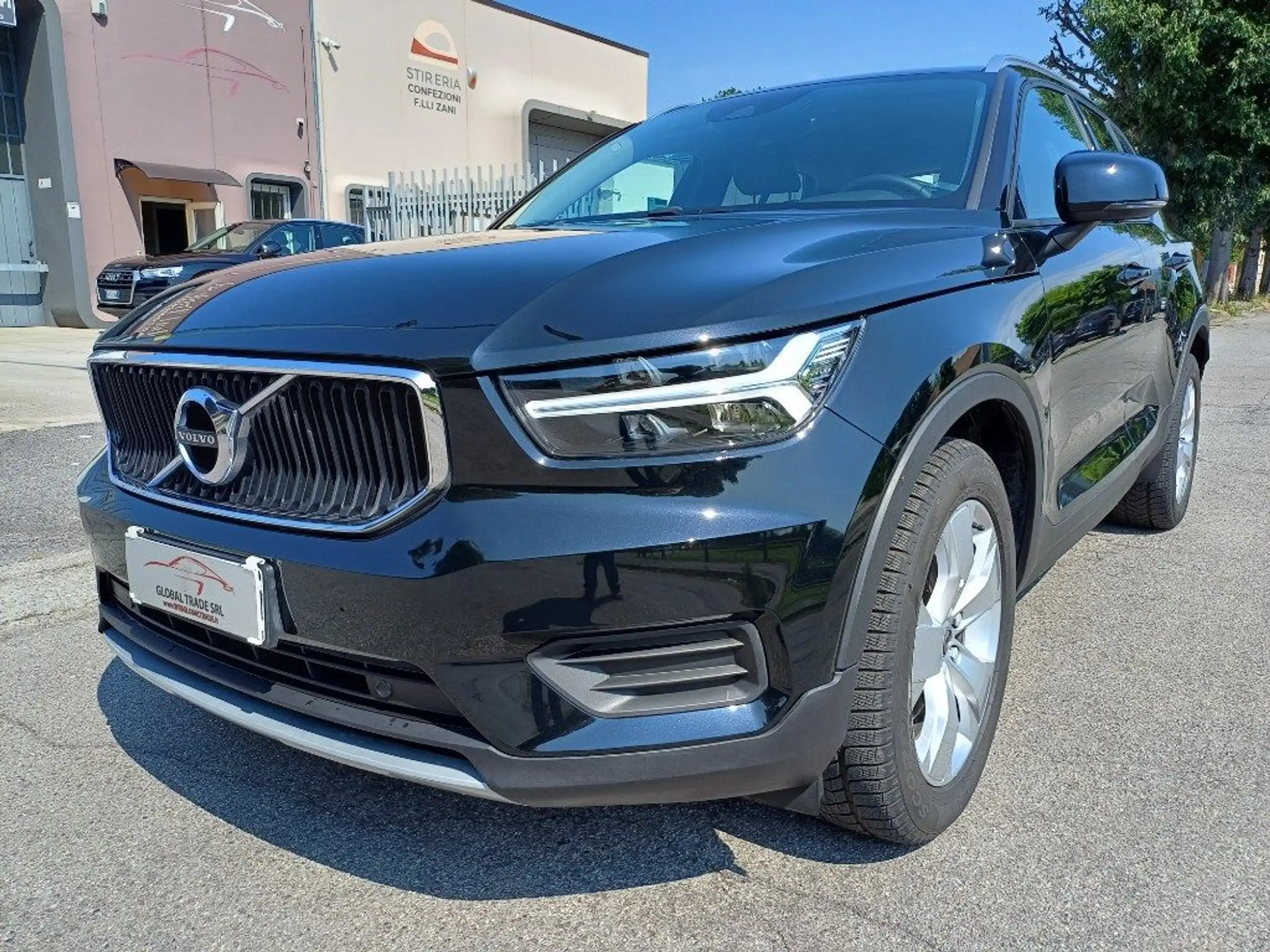 Volvo - XC40