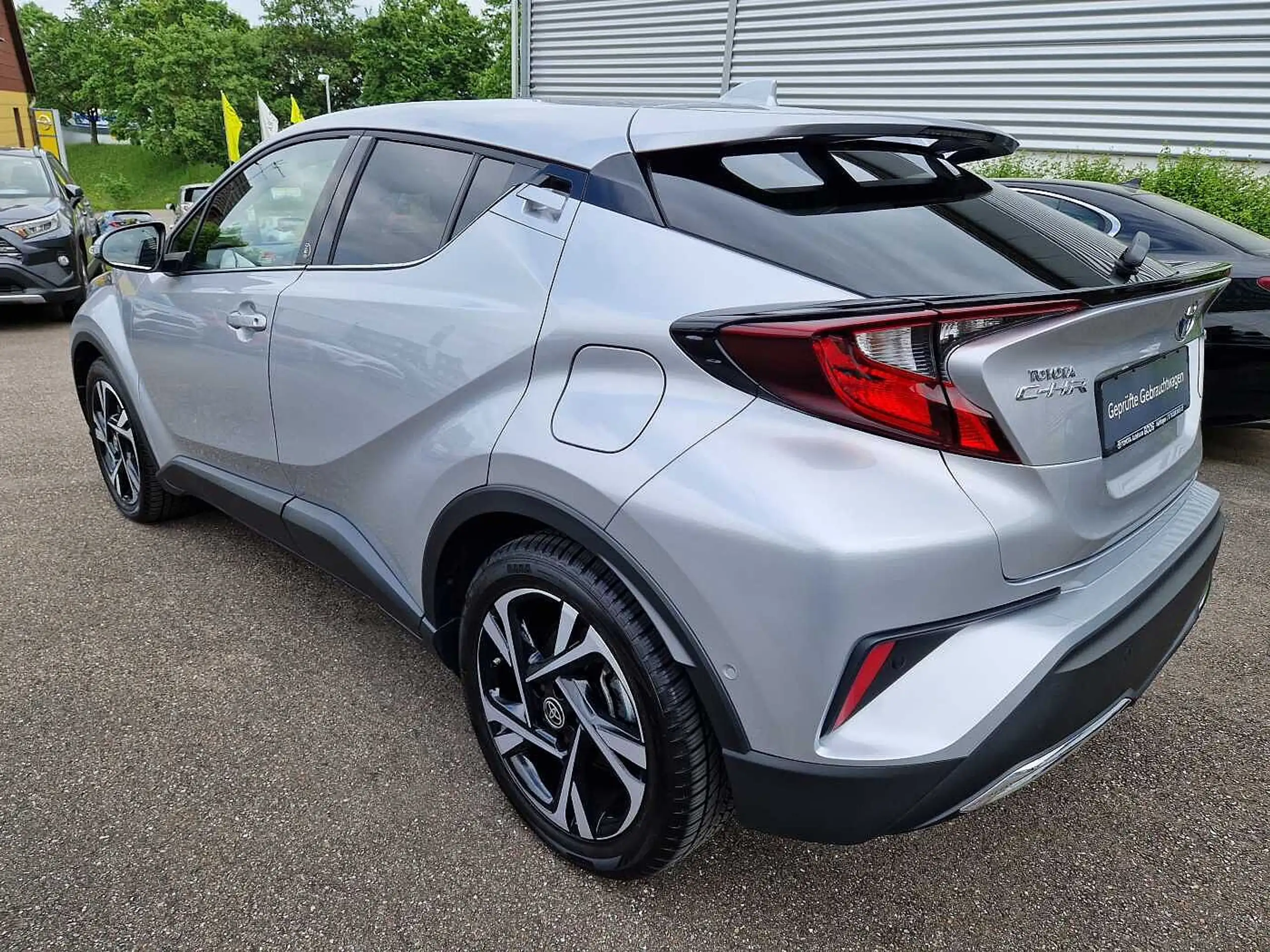 Toyota - C-HR