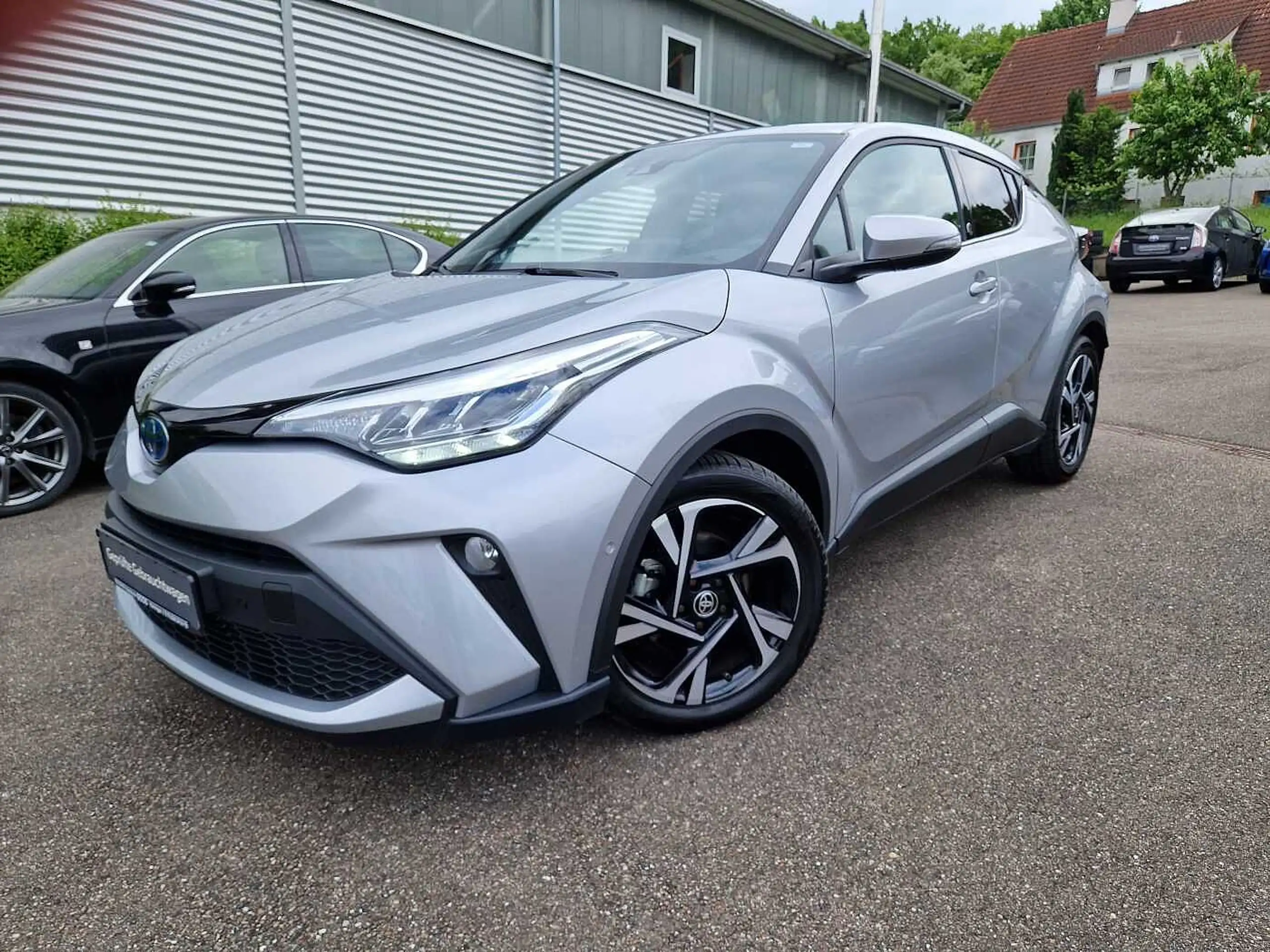 Toyota - C-HR