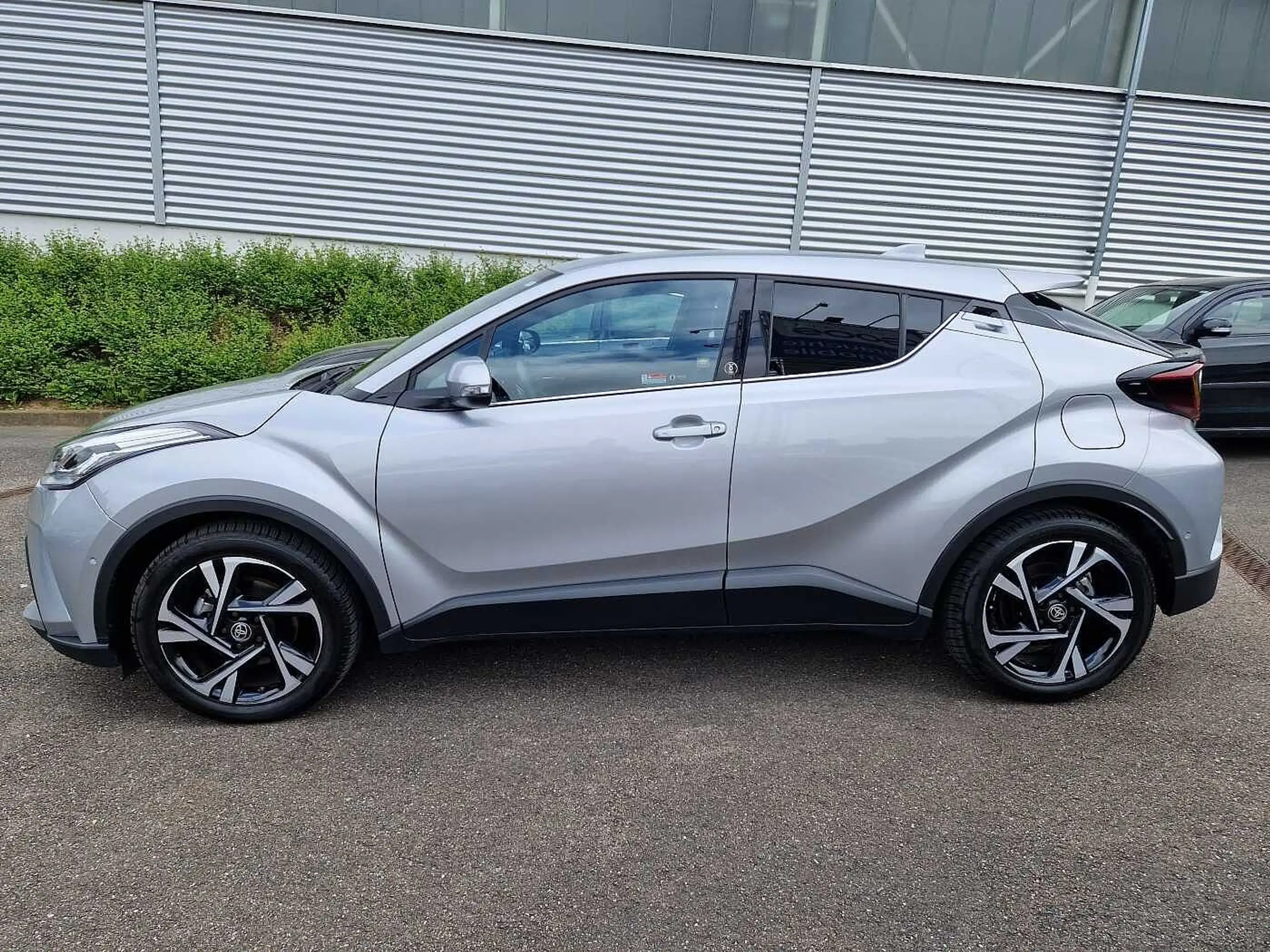 Toyota - C-HR