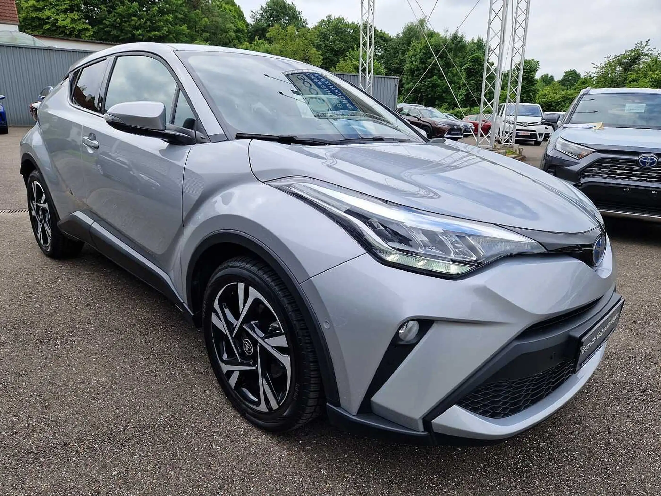 Toyota - C-HR