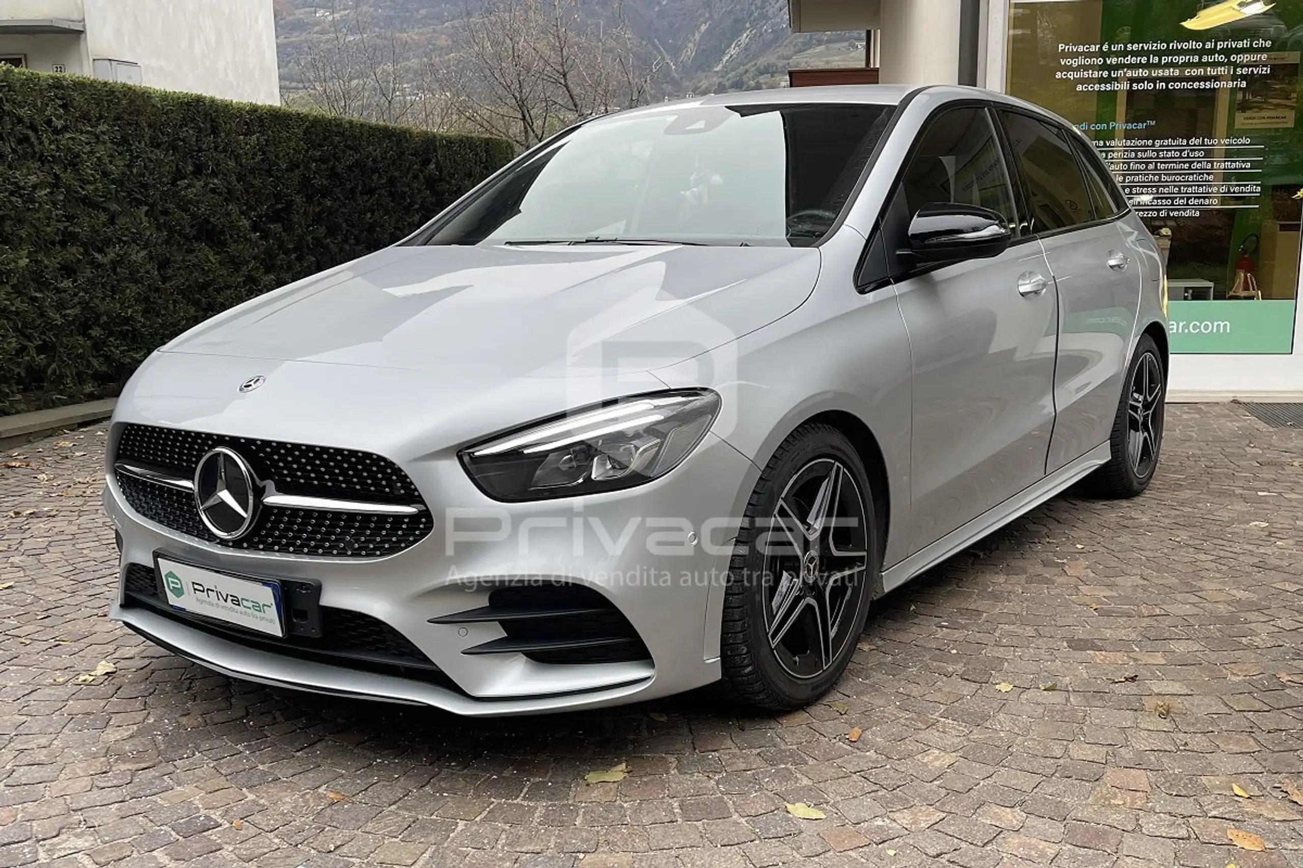 Mercedes-Benz B 180 2020