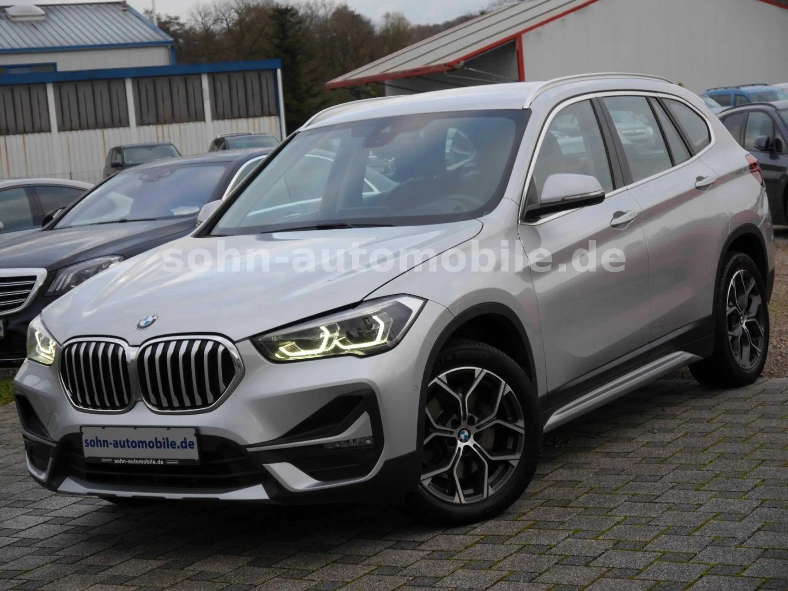 BMW - X1