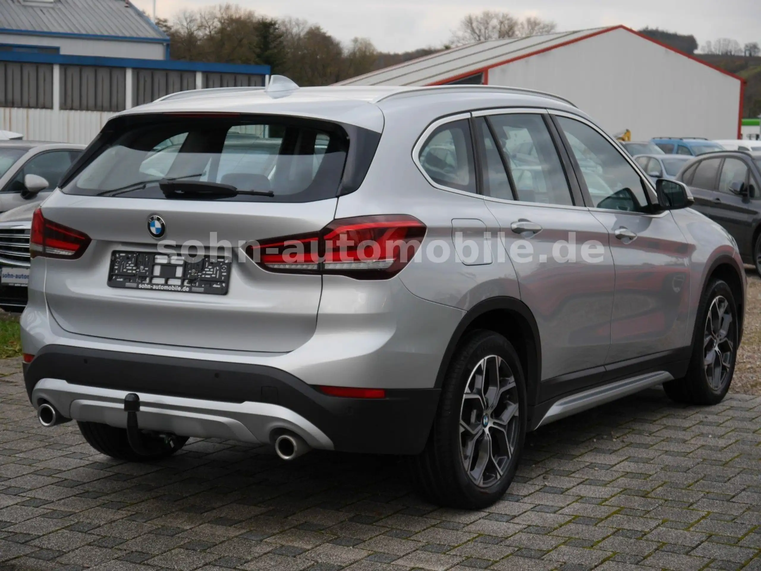 BMW - X1