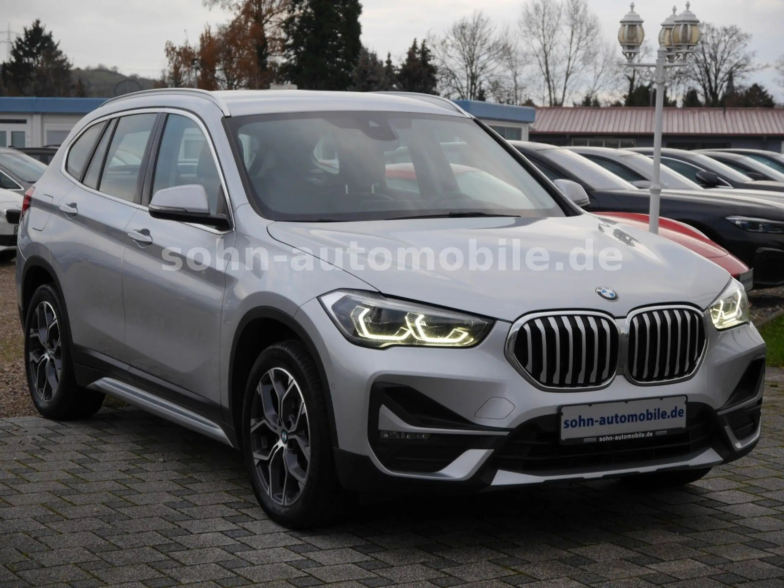 BMW - X1