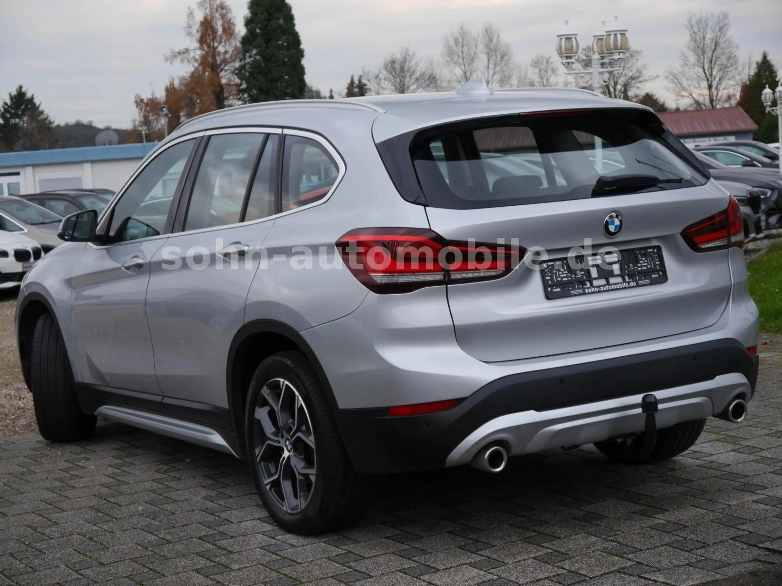 BMW - X1