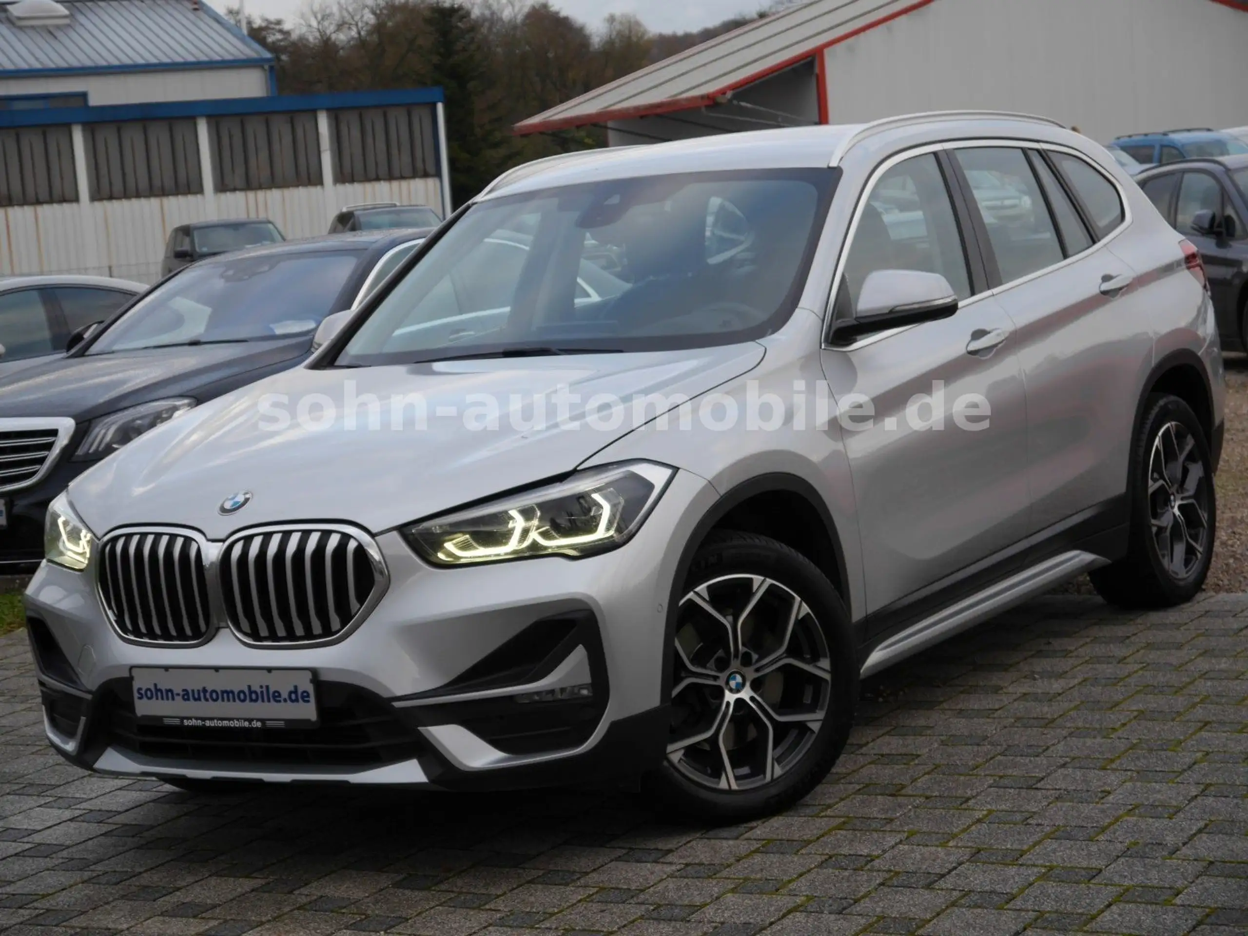 BMW - X1