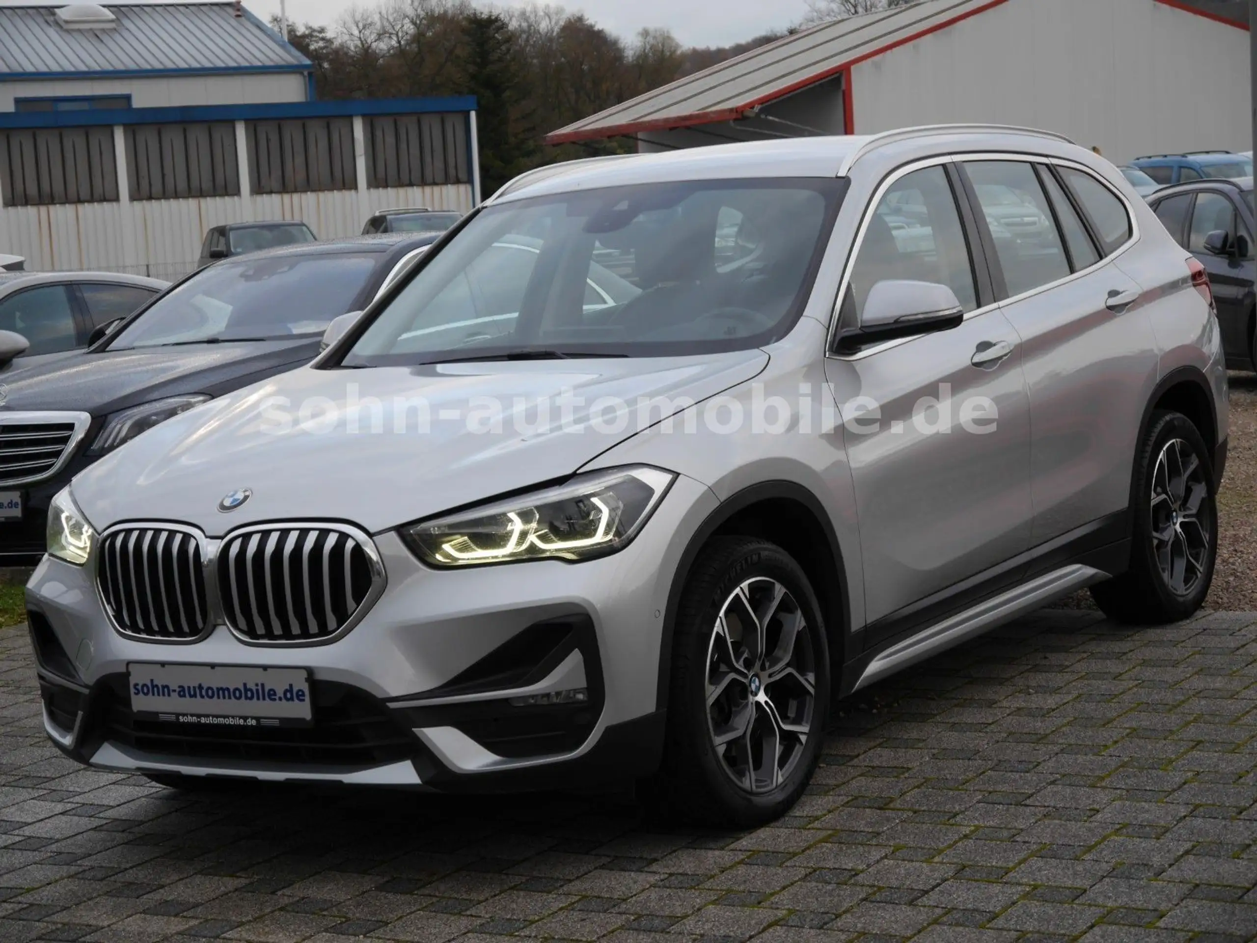 BMW - X1