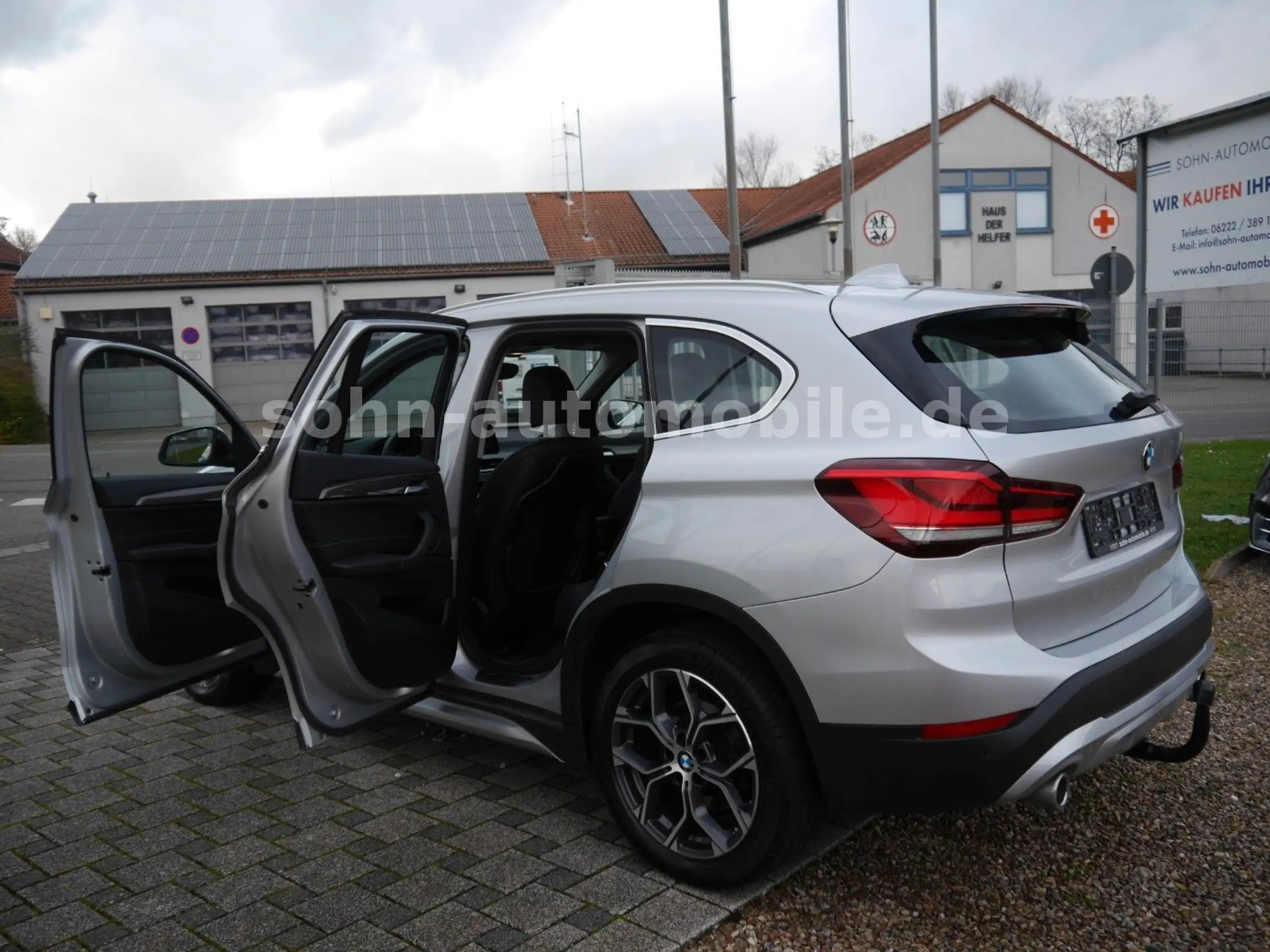 BMW - X1