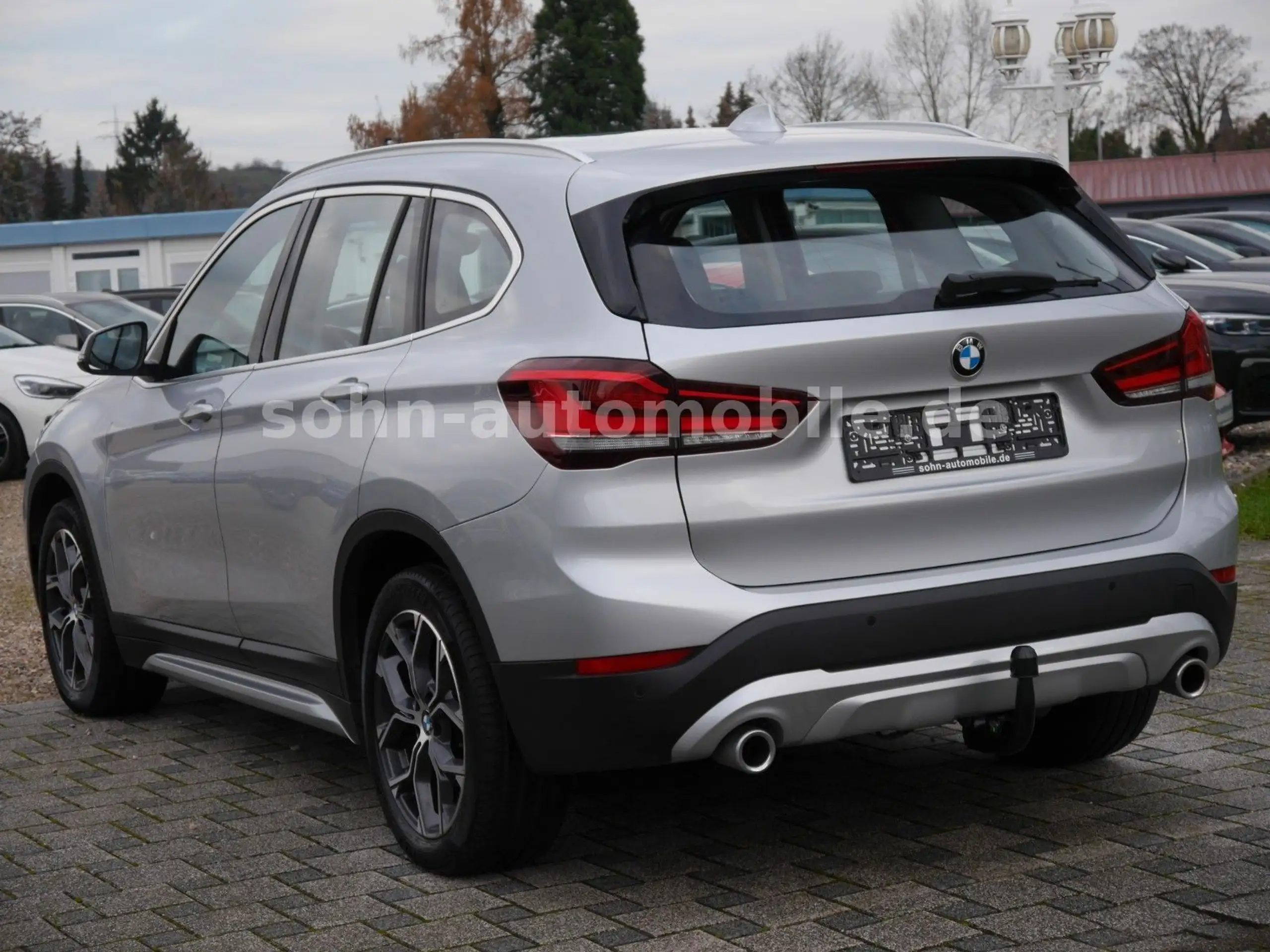 BMW - X1