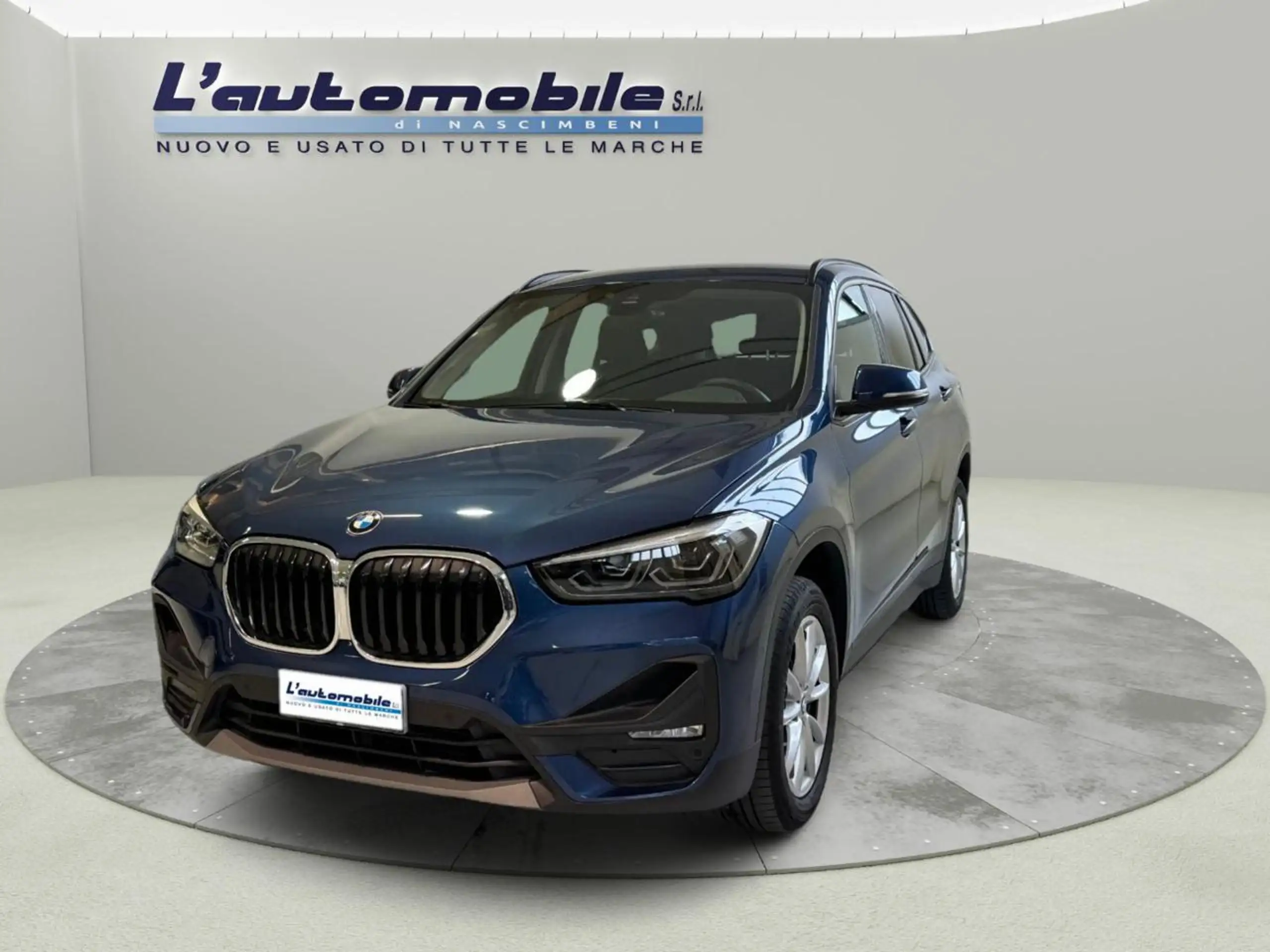 BMW - X1